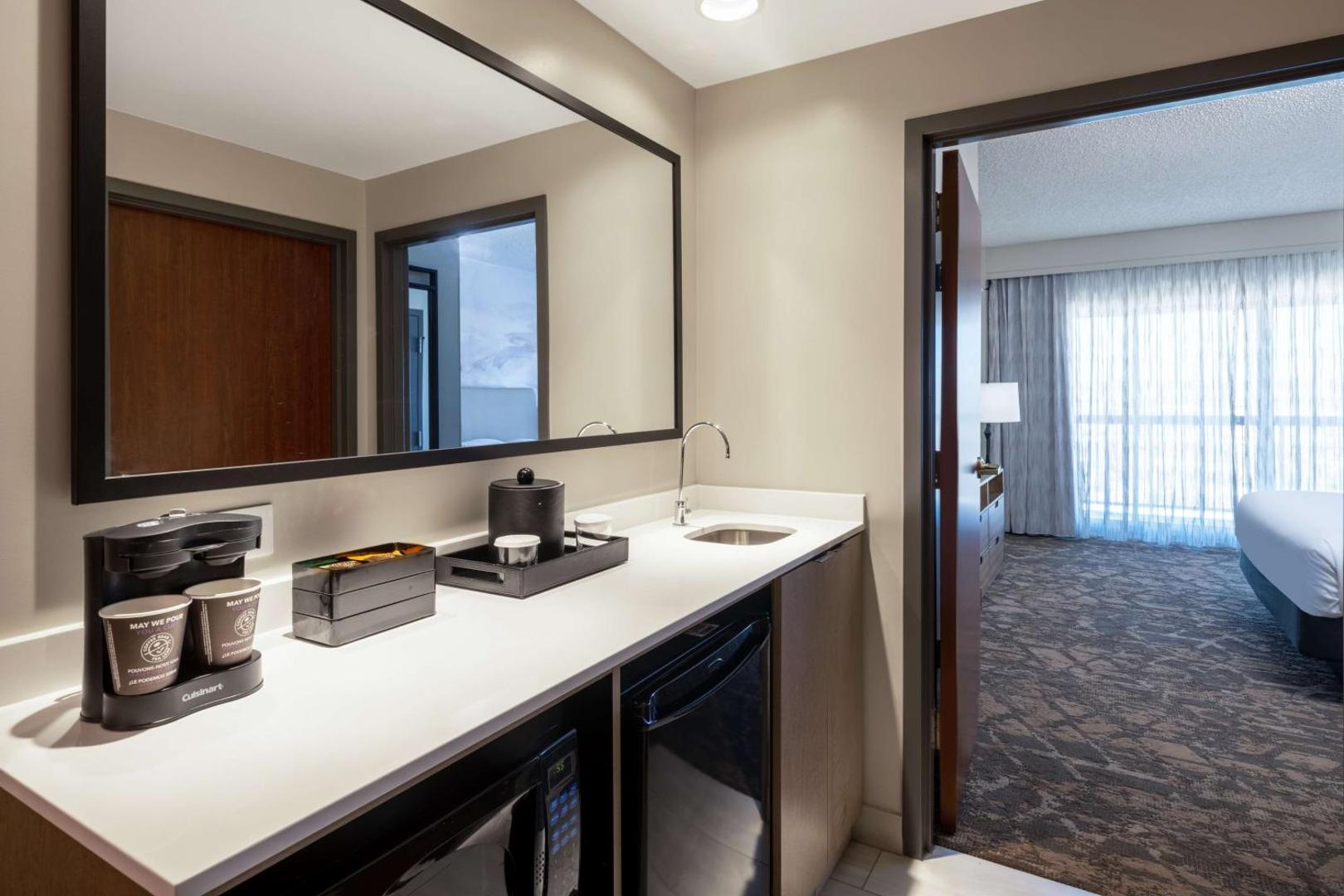 Embassy Suites Albuquerque - Hotel & Spa Embassy Suites Albuquerque - Hotel & Spa