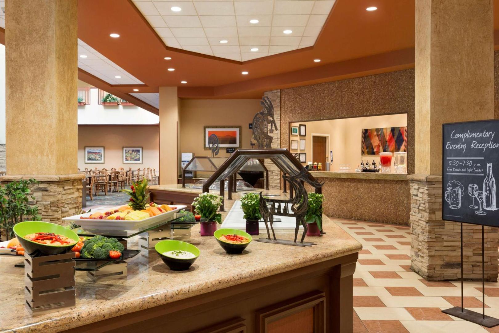 Embassy Suites Albuquerque - Hotel & Spa Embassy Suites Albuquerque - Hotel & Spa
