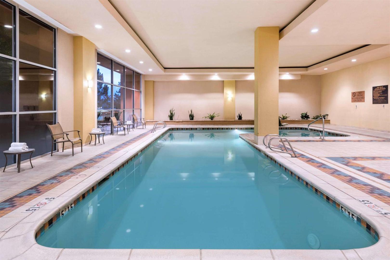 Embassy Suites Albuquerque - Hotel & Spa Embassy Suites Albuquerque - Hotel & Spa