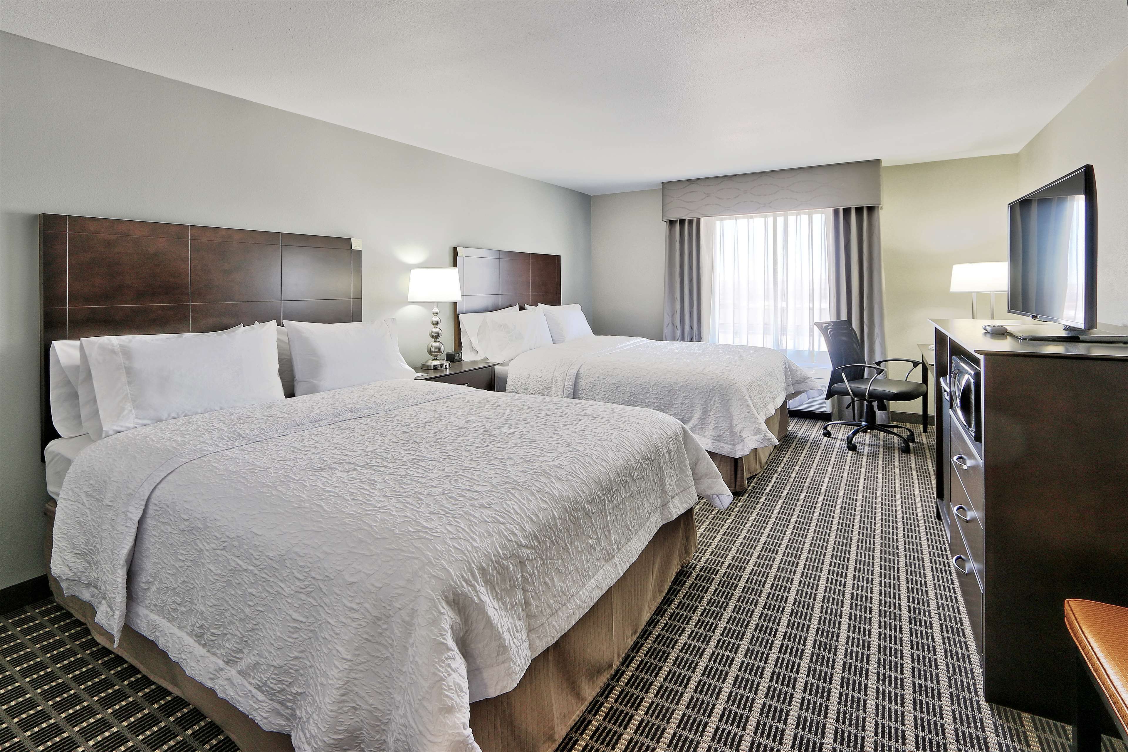 Hampton Inn & Suites Albuquerque Airport Hampton Inn & Suites Albuquerque Airport