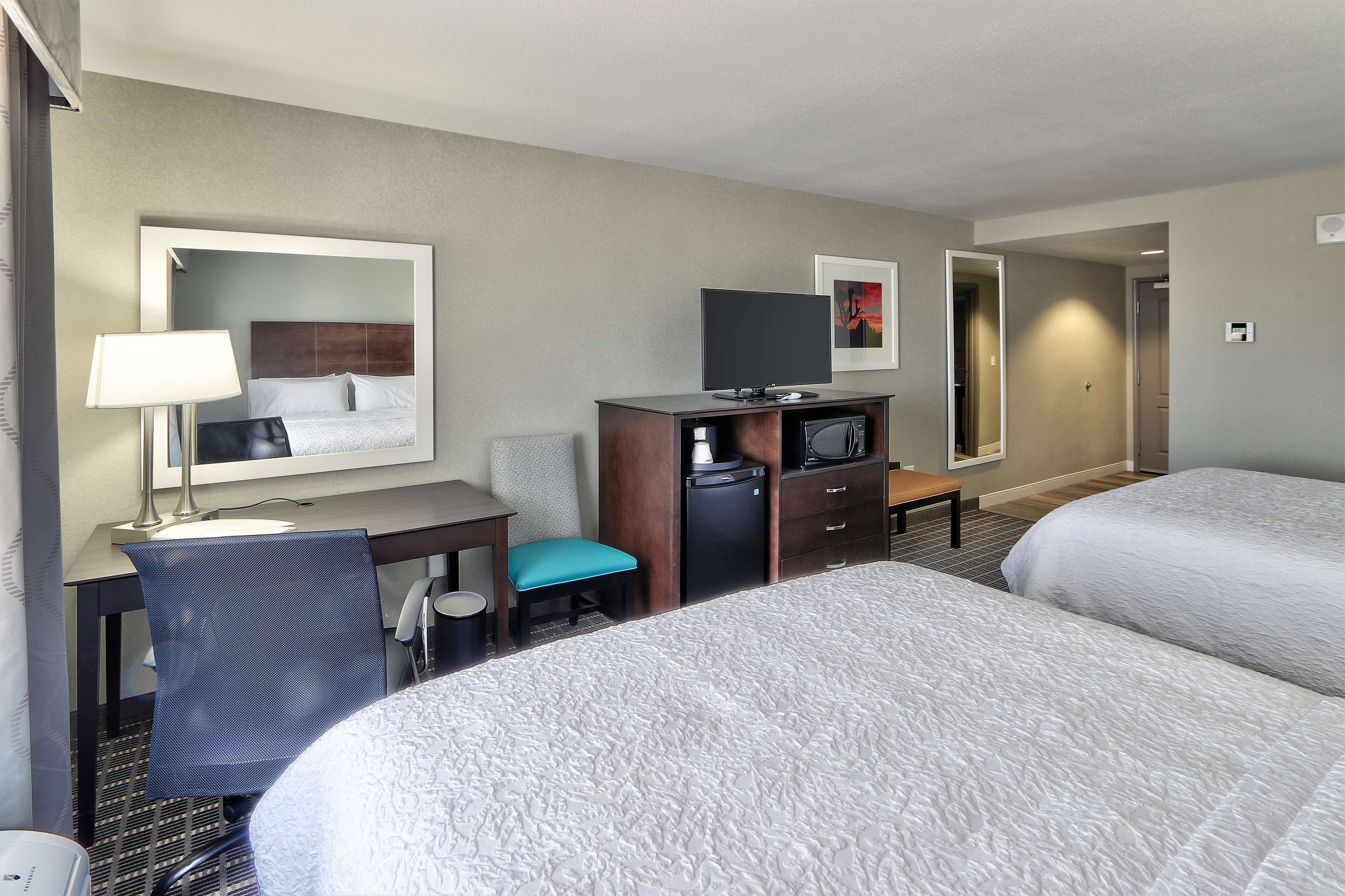 Hampton Inn & Suites Albuquerque Airport Hampton Inn & Suites Albuquerque Airport
