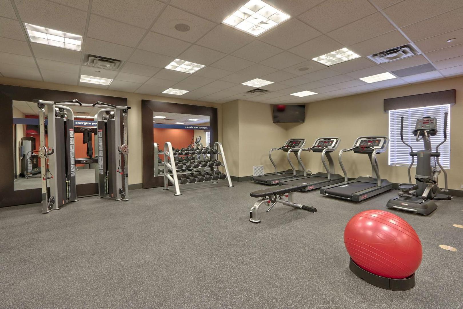 Hampton Inn & Suites Albuquerque Airport Hampton Inn & Suites Albuquerque Airport