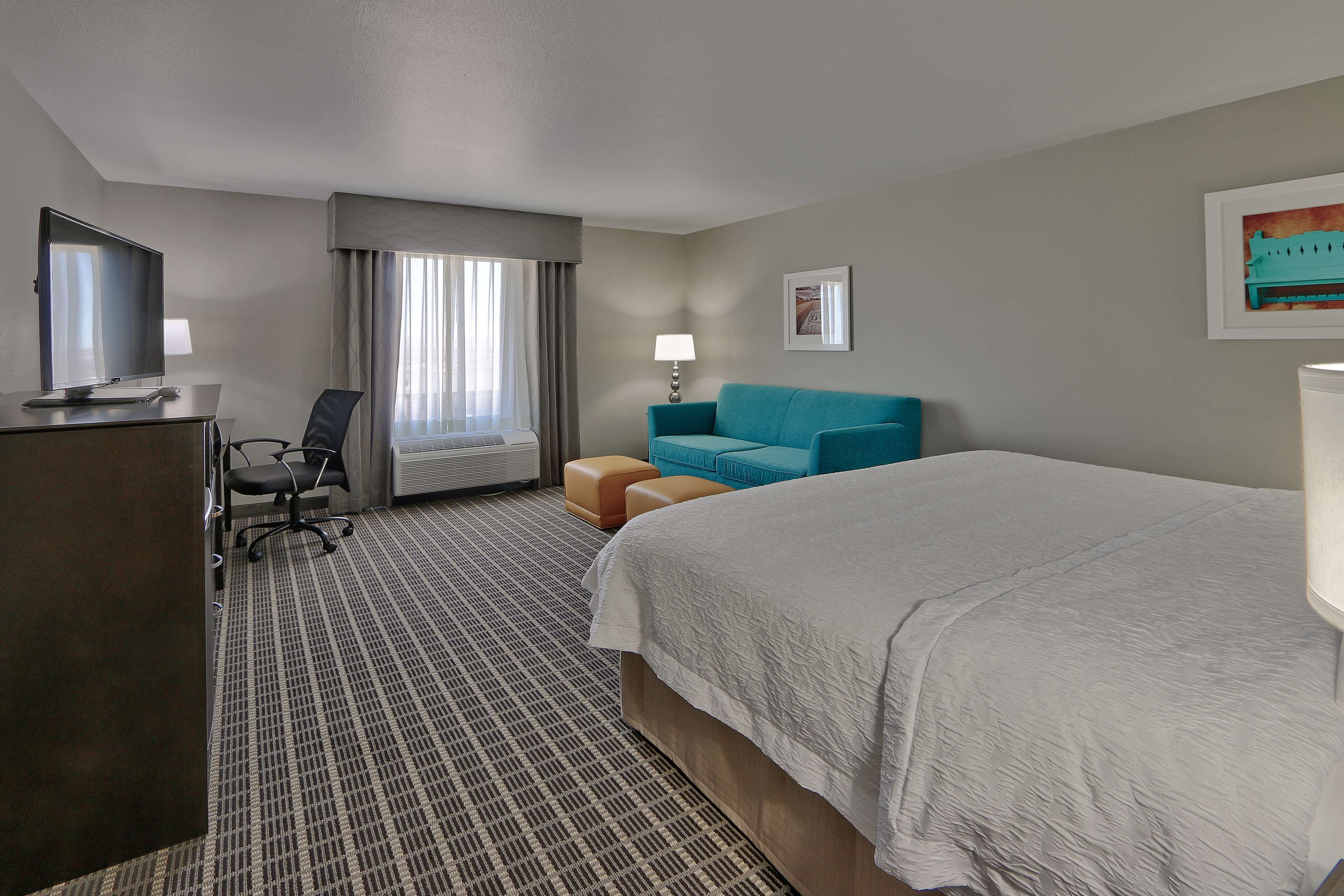 Hampton Inn & Suites Albuquerque Airport Hampton Inn & Suites Albuquerque Airport