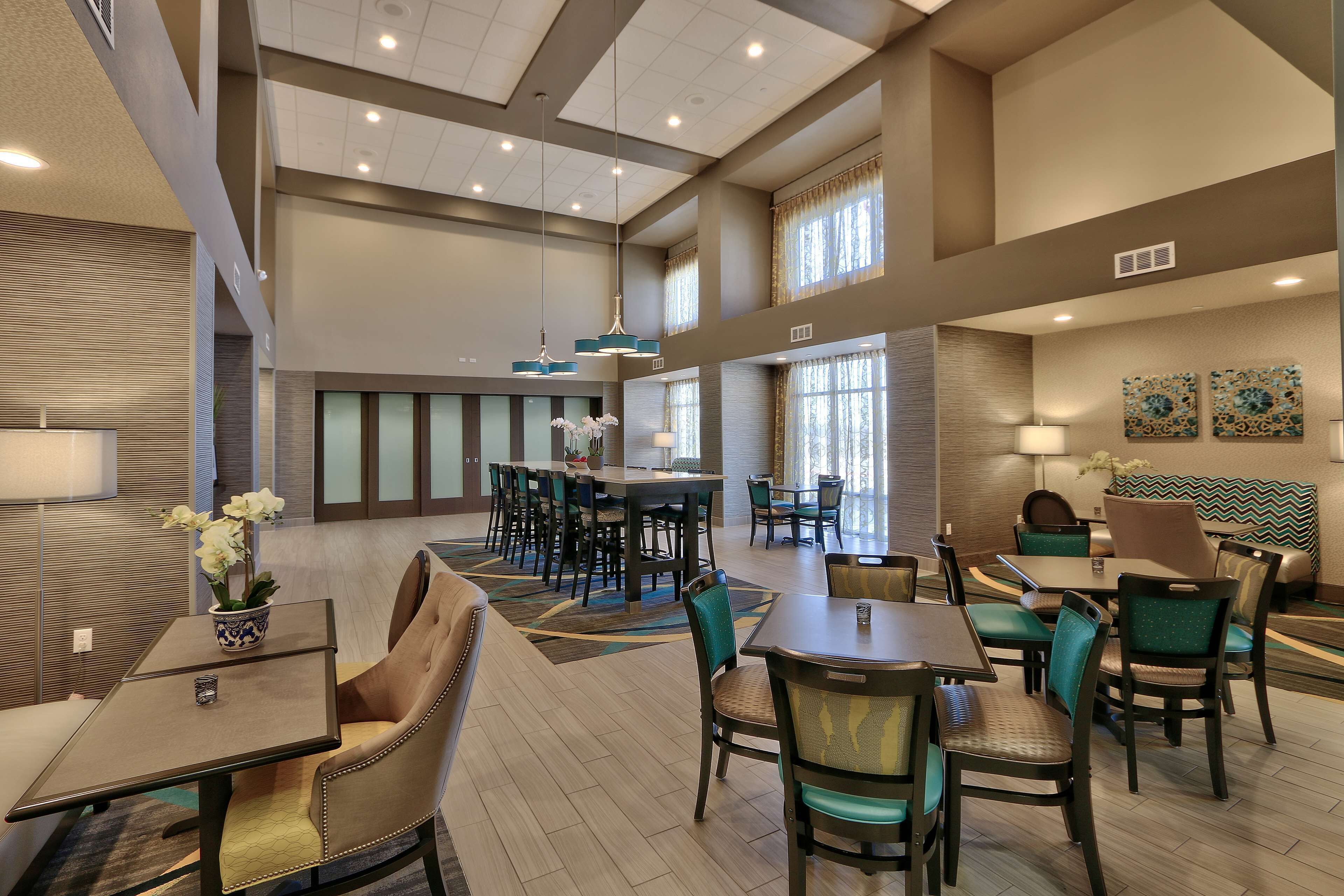 Hampton Inn & Suites Albuquerque Airport Hampton Inn & Suites Albuquerque Airport