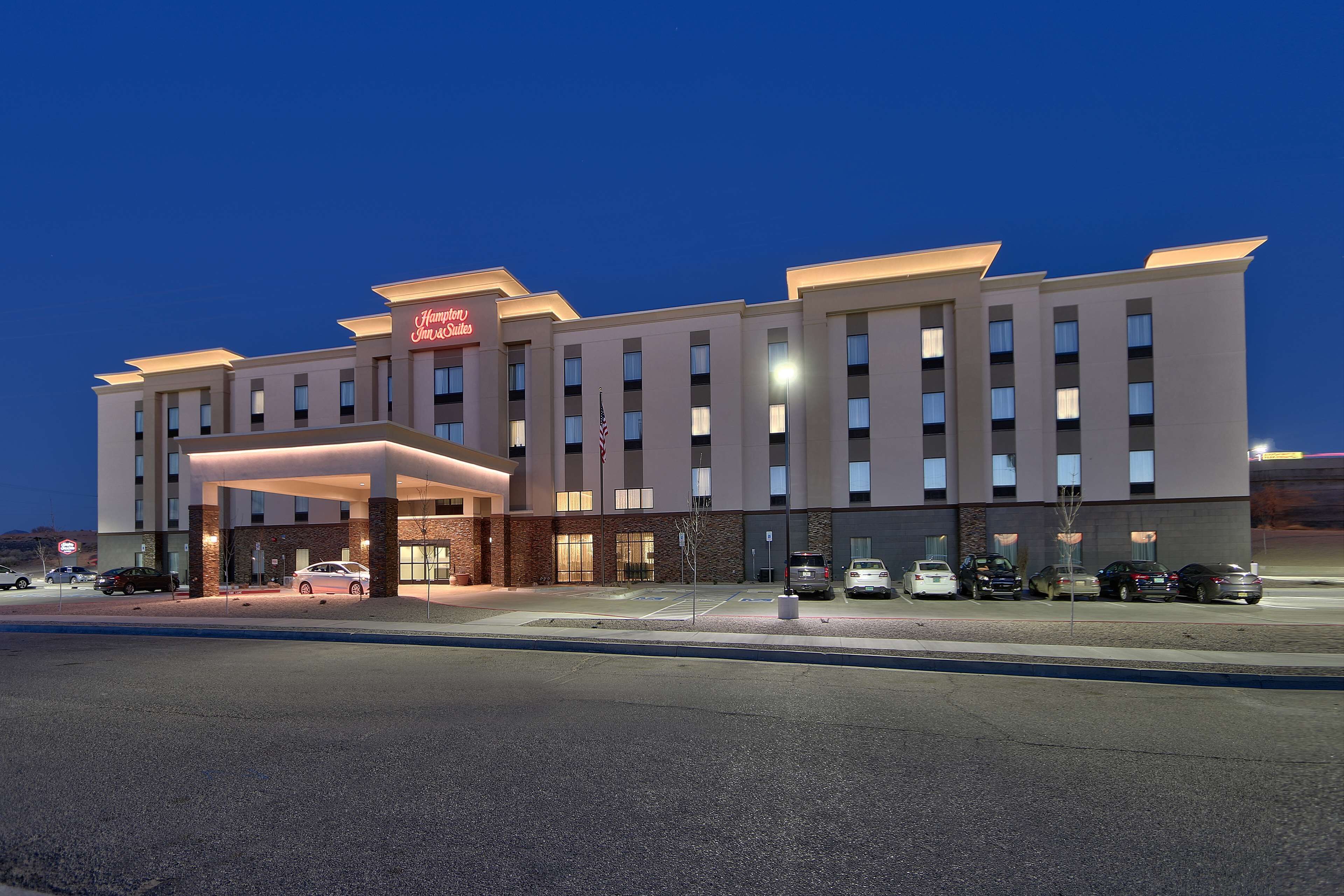 Hampton Inn & Suites Albuquerque Airport Hampton Inn & Suites Albuquerque Airport