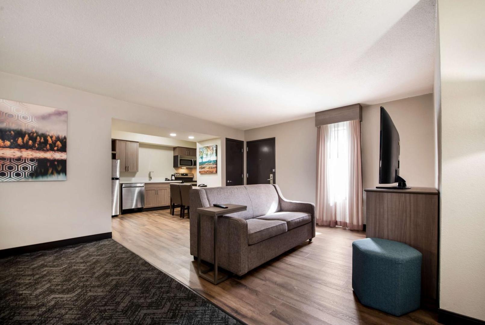 Best Western Fishkill Inn & Suites Best Western Fishkill Inn & Suites