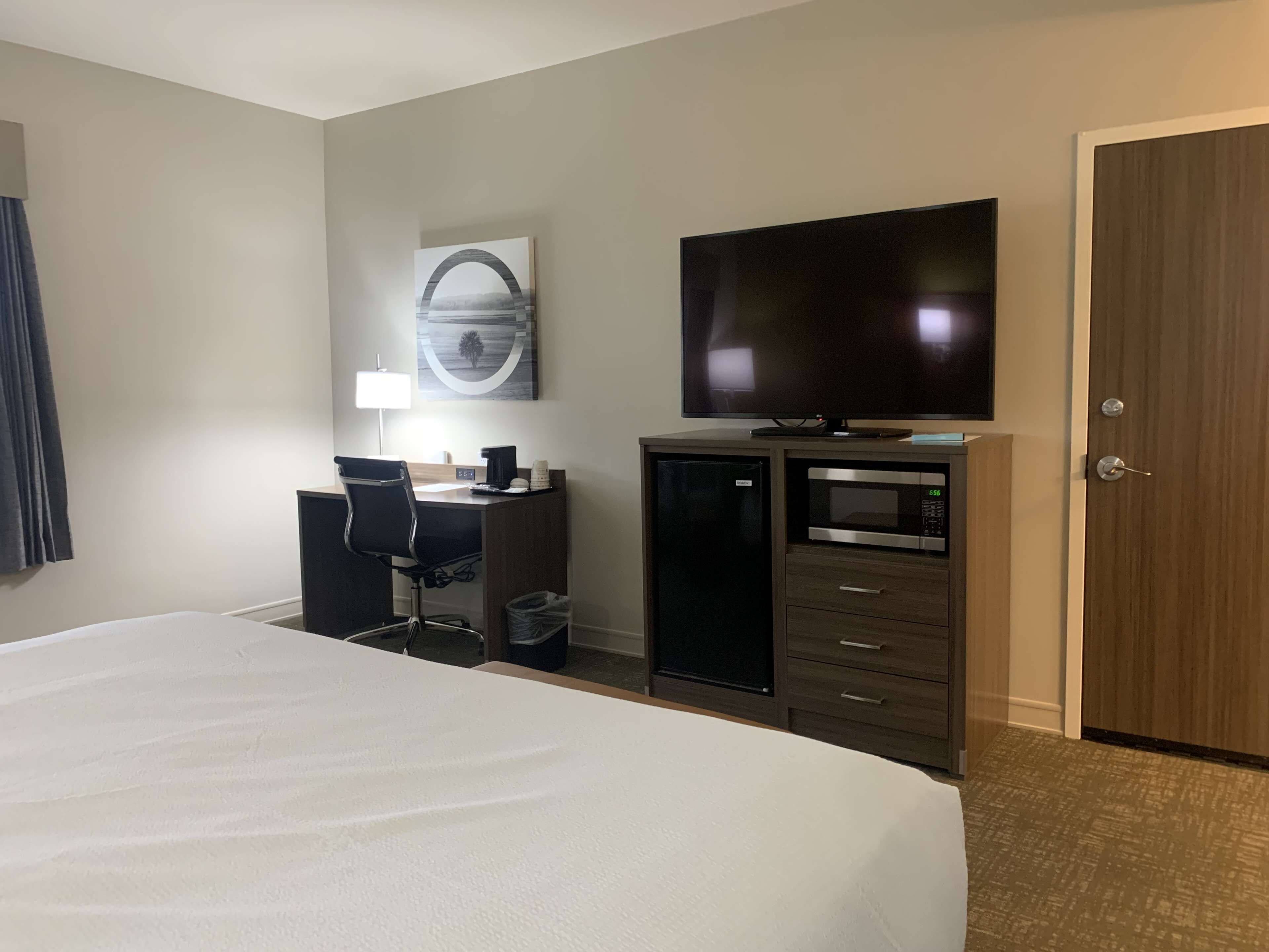 Best Western Plus Horseheads Inn & Suites