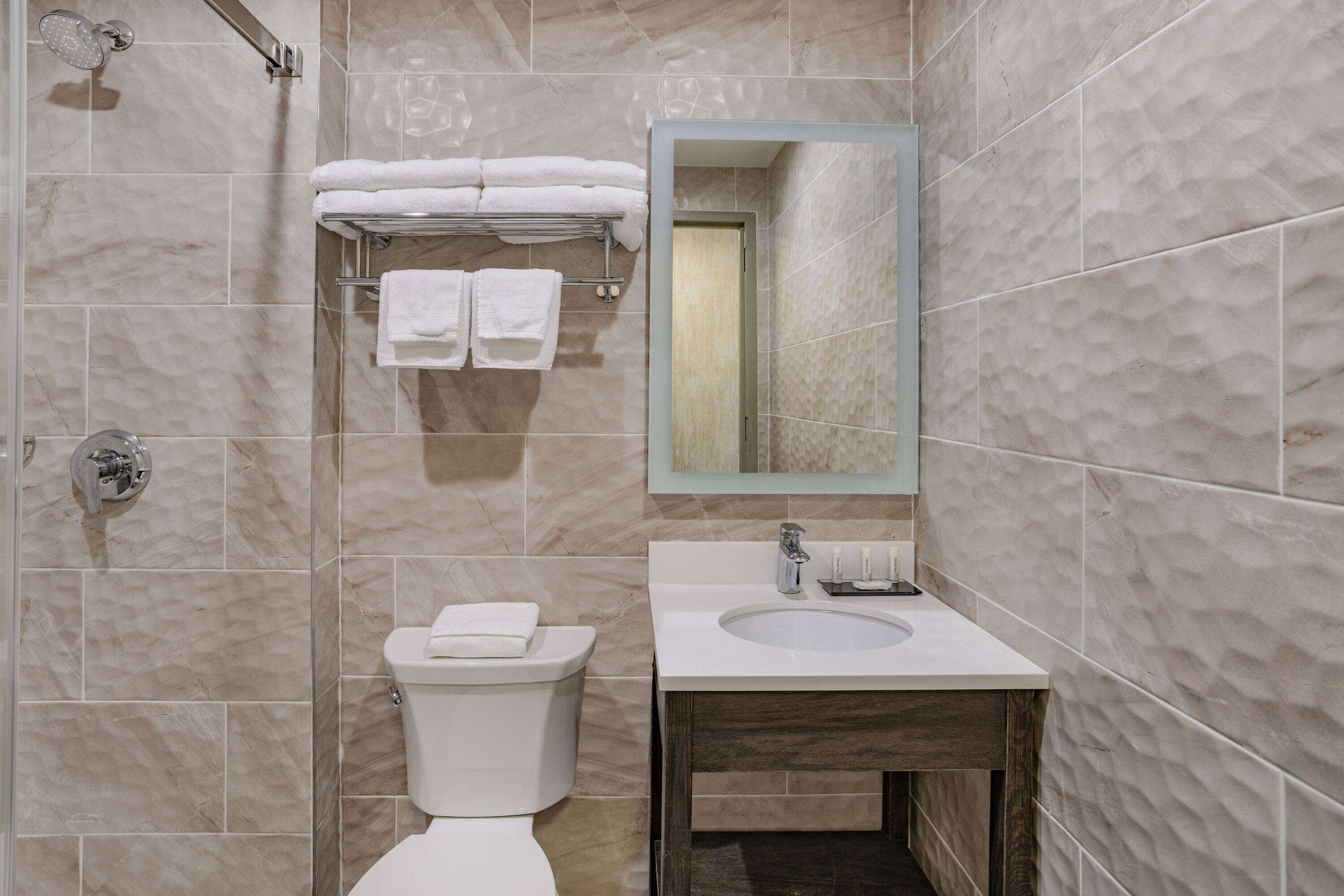 Days Inn by Wyndham Bronx NYC