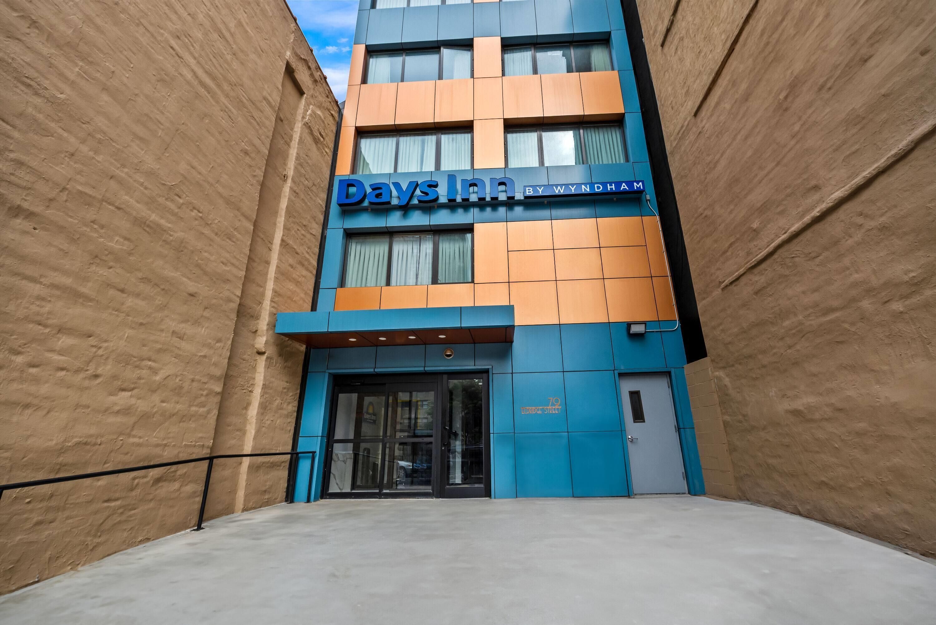 Days Inn by Wyndham New York Chinatown