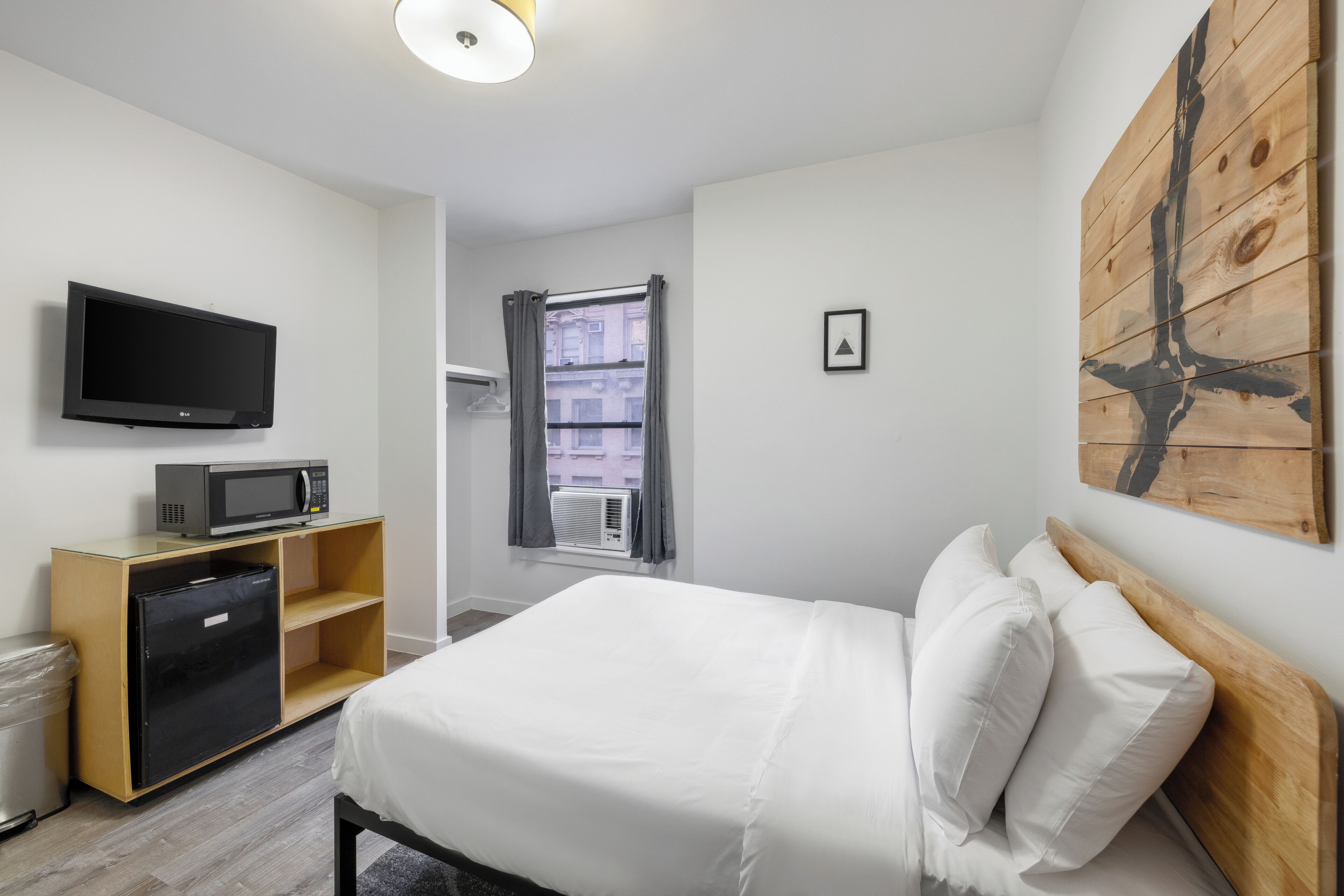 Hotel 27 by LuxUrban Hotel 27 by LuxUrban