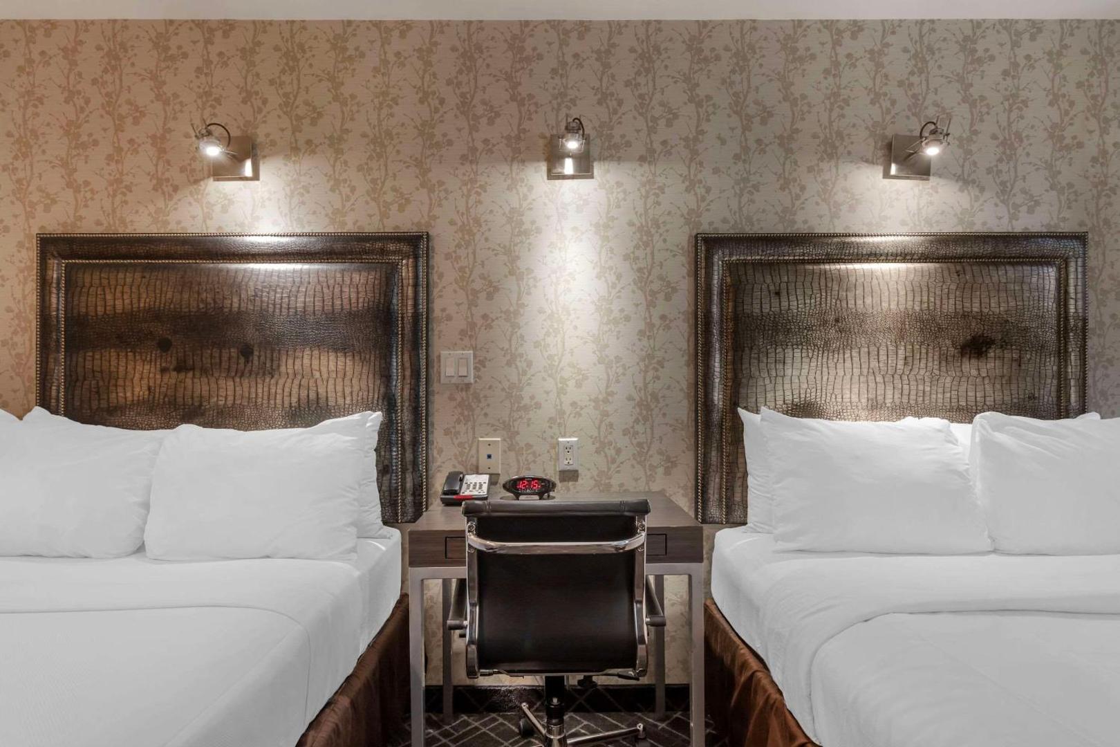 Times Square West Hotel, BW Signature Collection