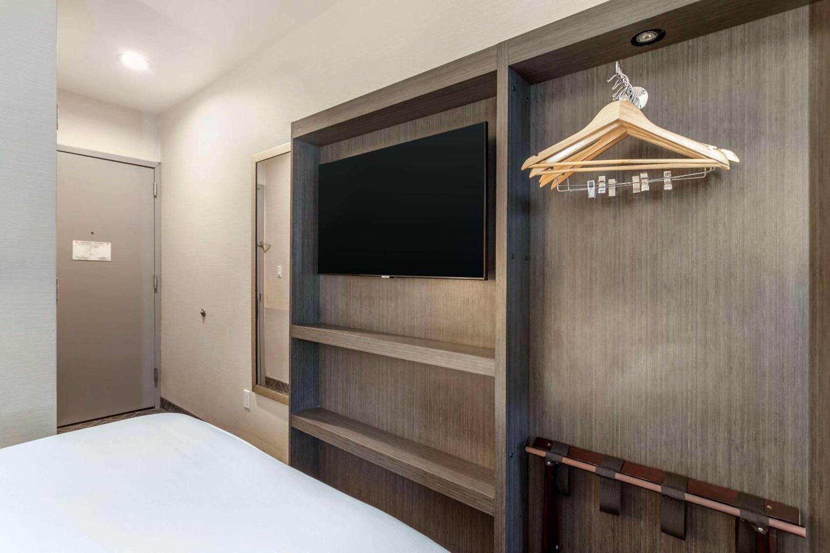 Times Square West Hotel, BW Signature Collection