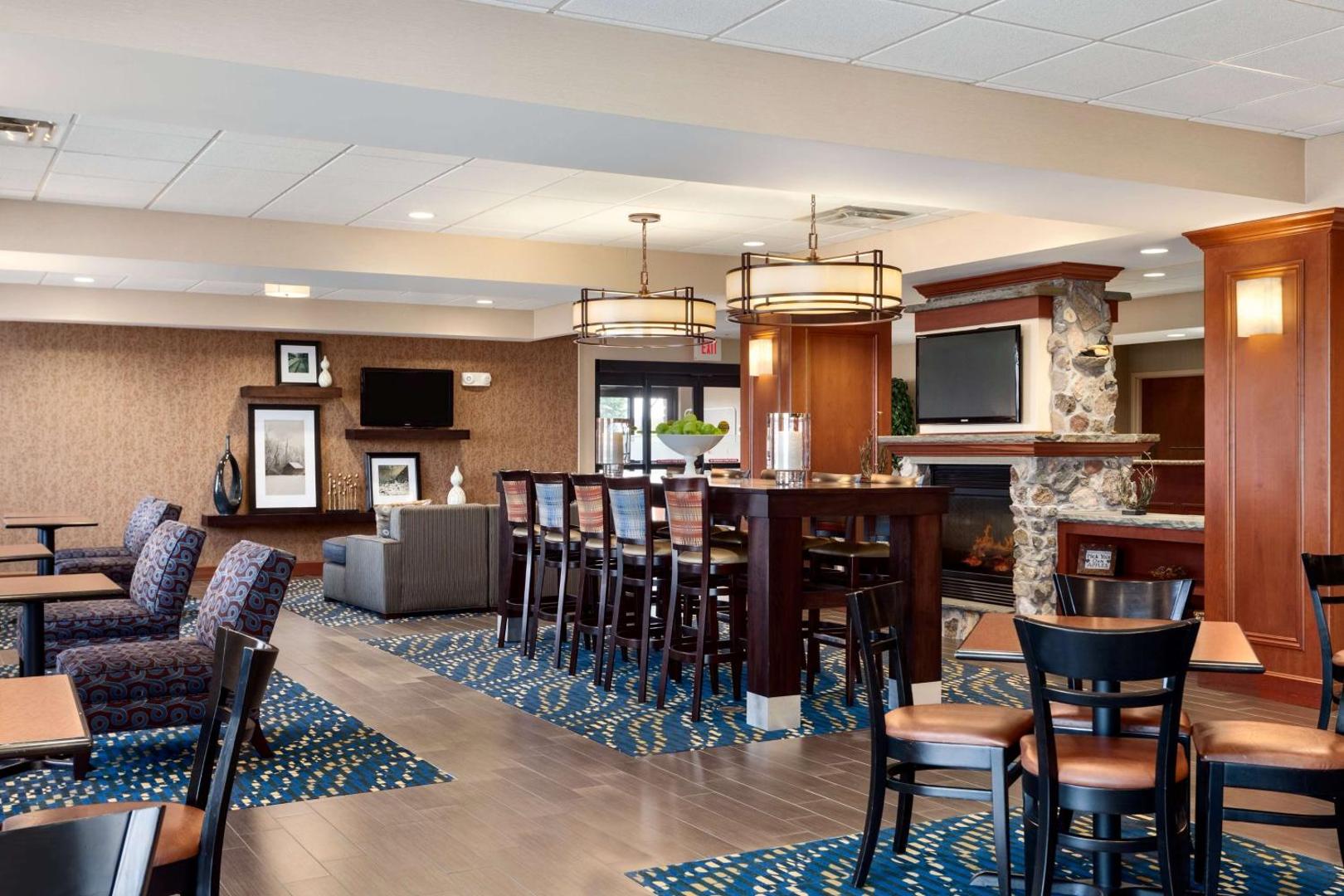 Hampton Inn Watertown Hampton Inn Watertown