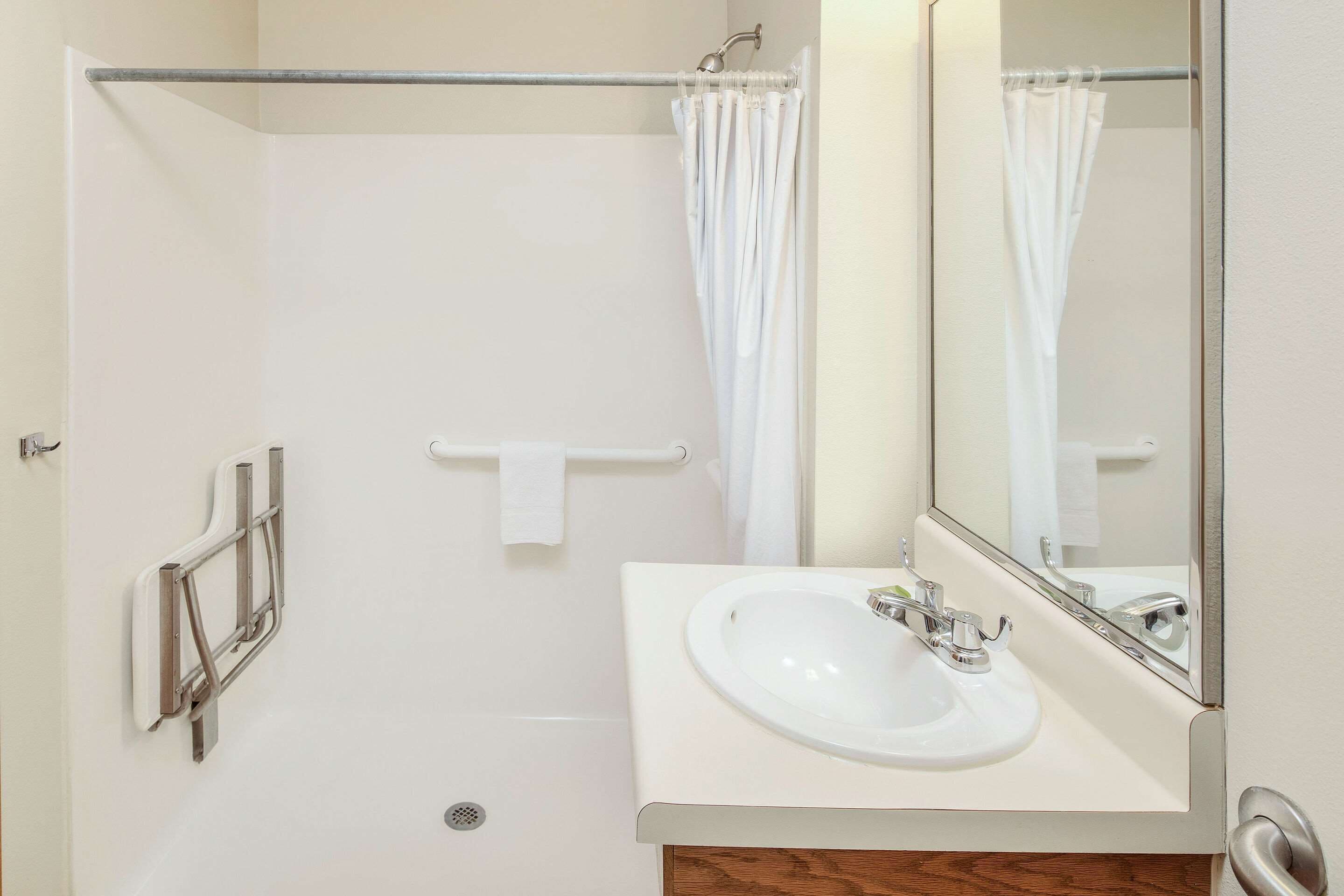 Woodspring Suites Raleigh Apex Woodspring Suites Raleigh Apex