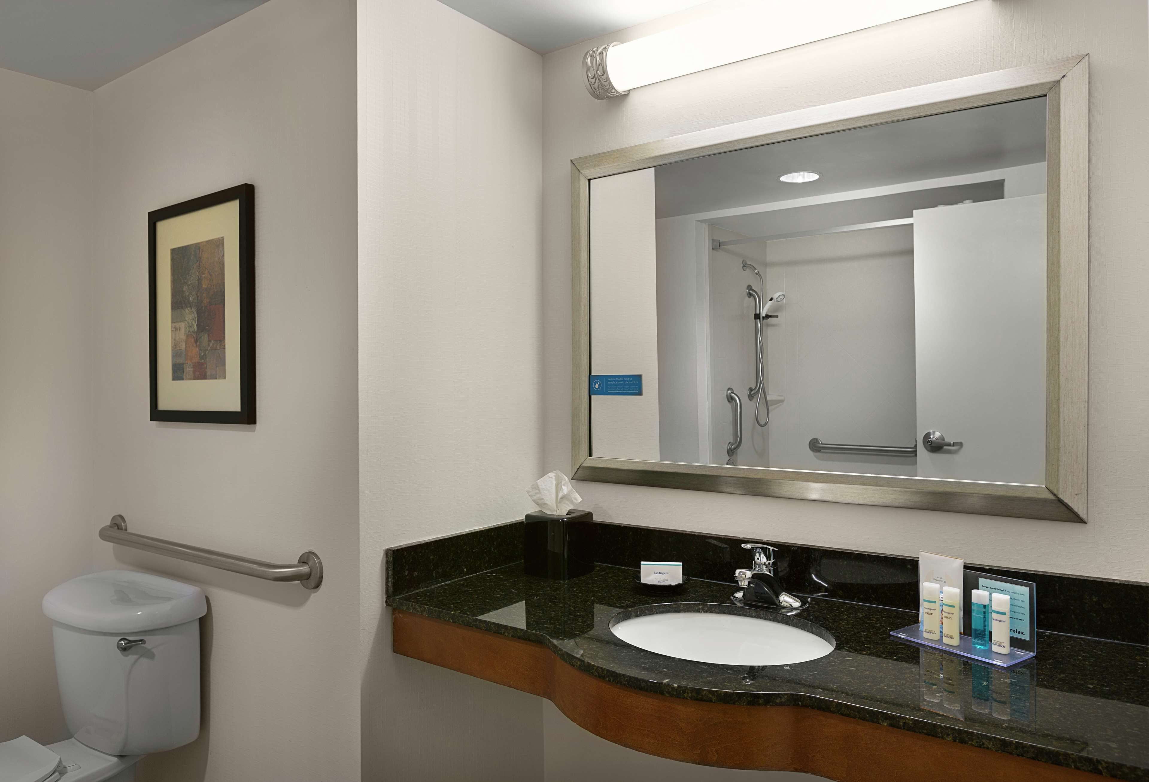 Hampton Inn Charlotte-Belmont at Montcross Hampton Inn Charlotte-Belmont at Montcross