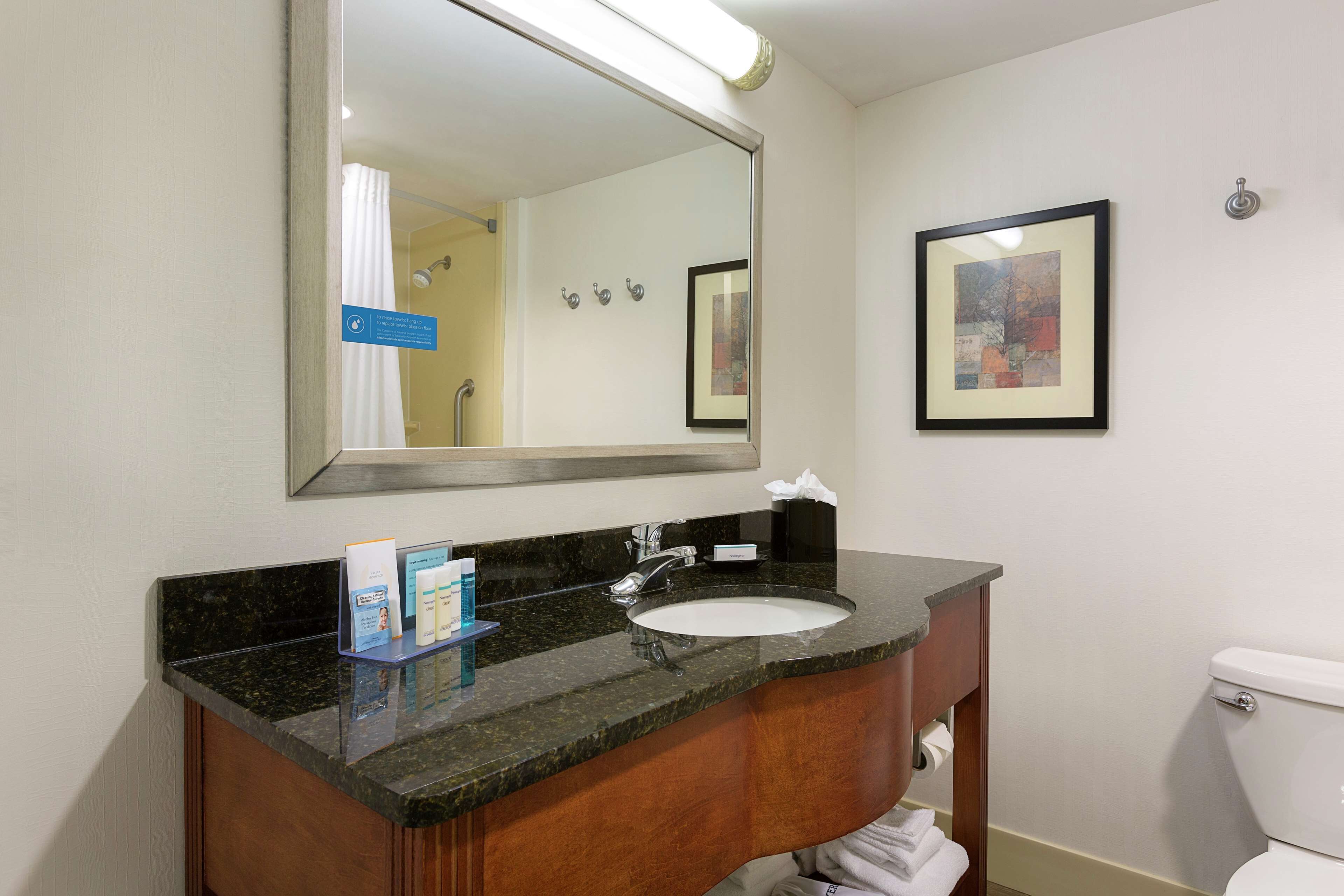 Hampton Inn Charlotte-Belmont at Montcross Hampton Inn Charlotte-Belmont at Montcross