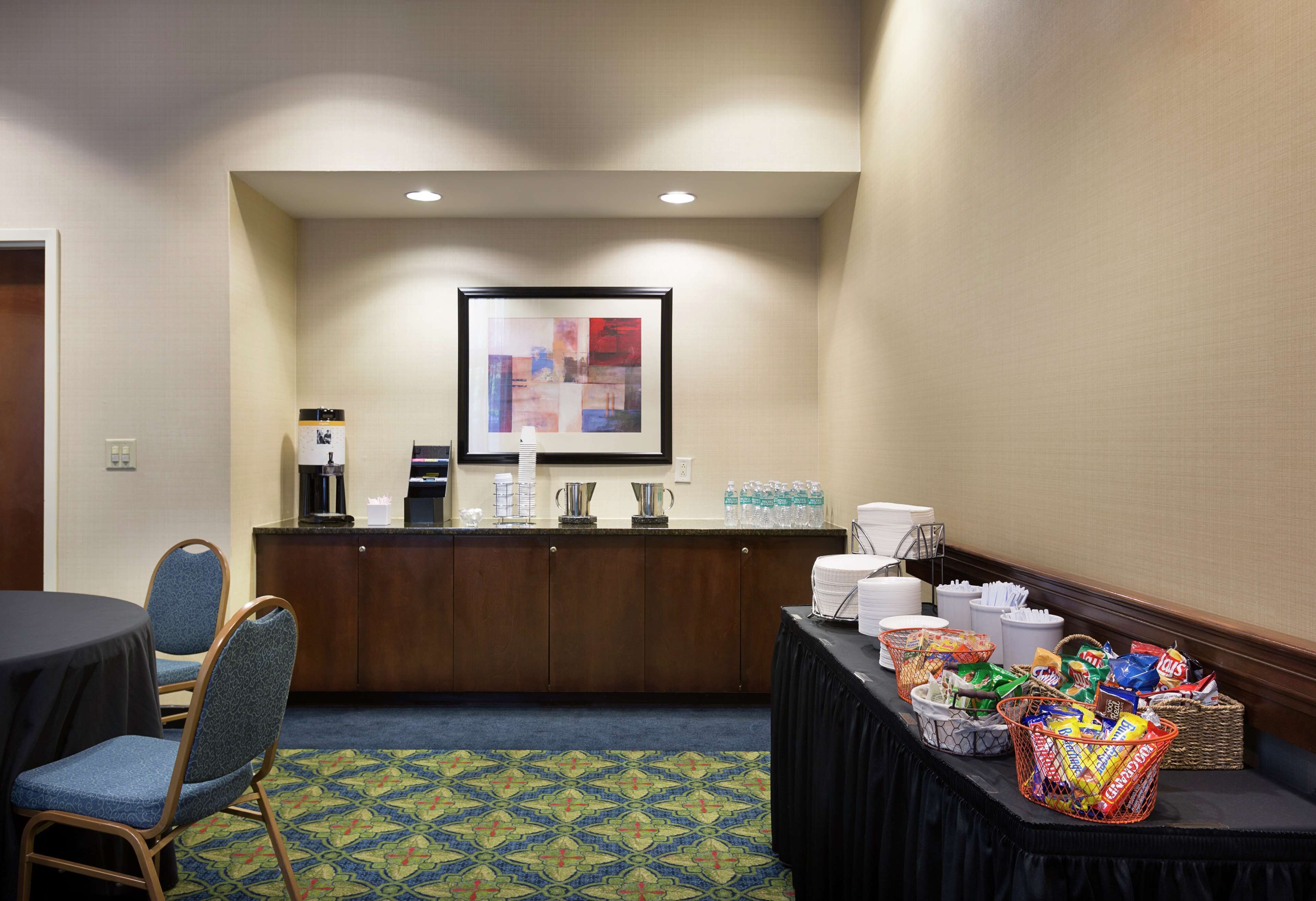 Hampton Inn Charlotte-Belmont at Montcross Hampton Inn Charlotte-Belmont at Montcross