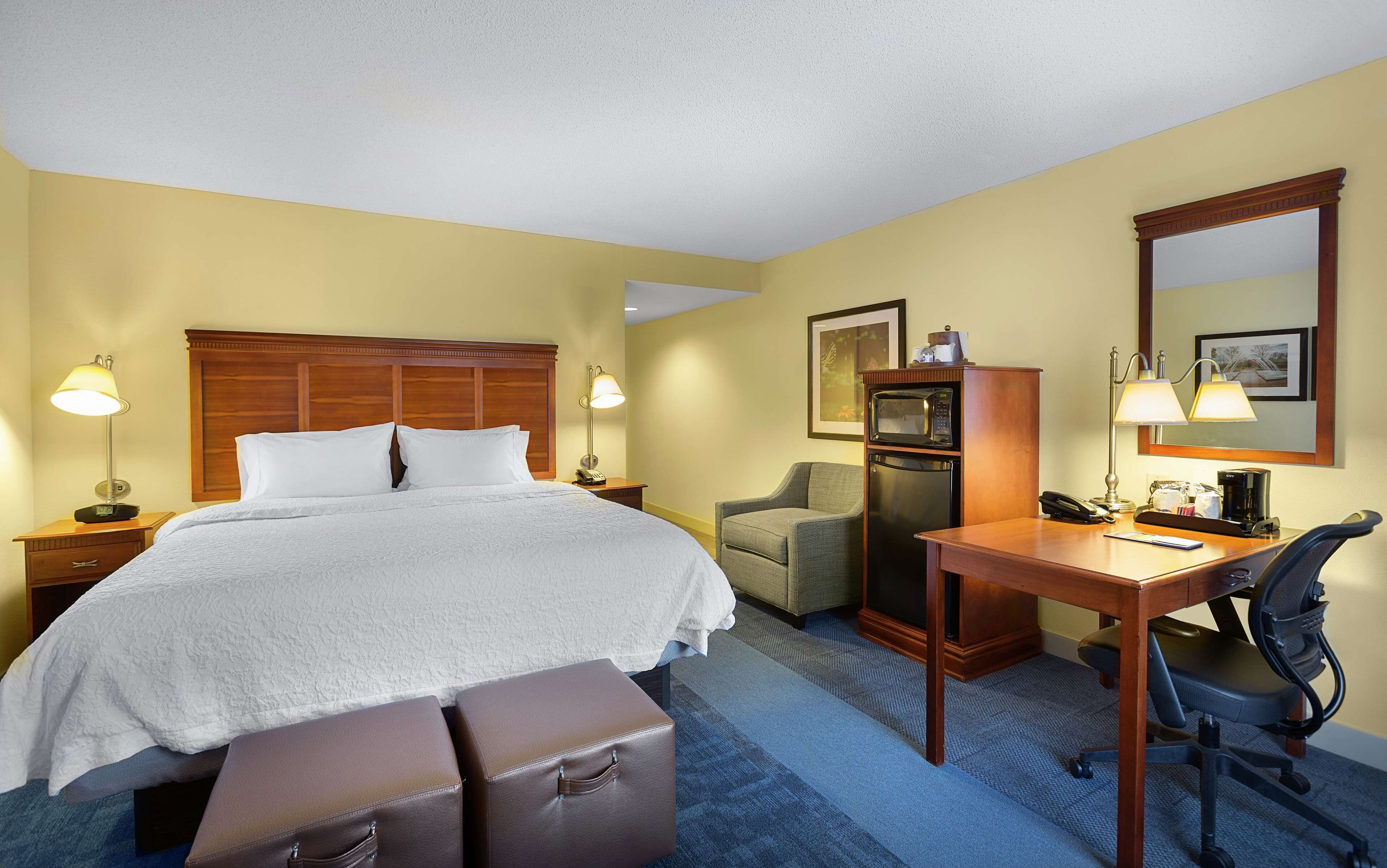 Hampton Inn Charlotte-Belmont at Montcross Hampton Inn Charlotte-Belmont at Montcross