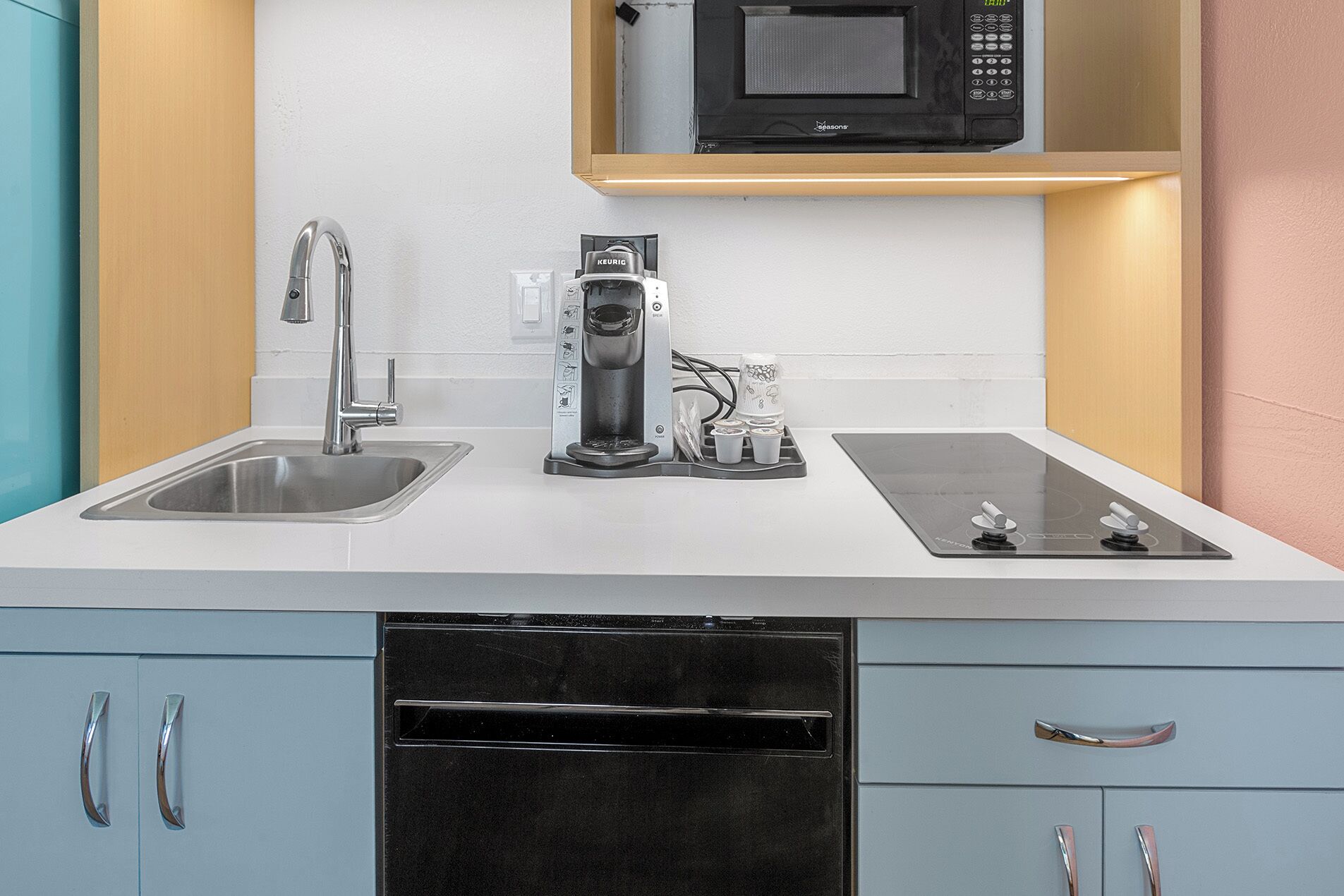 Golden Sands Beach Resort