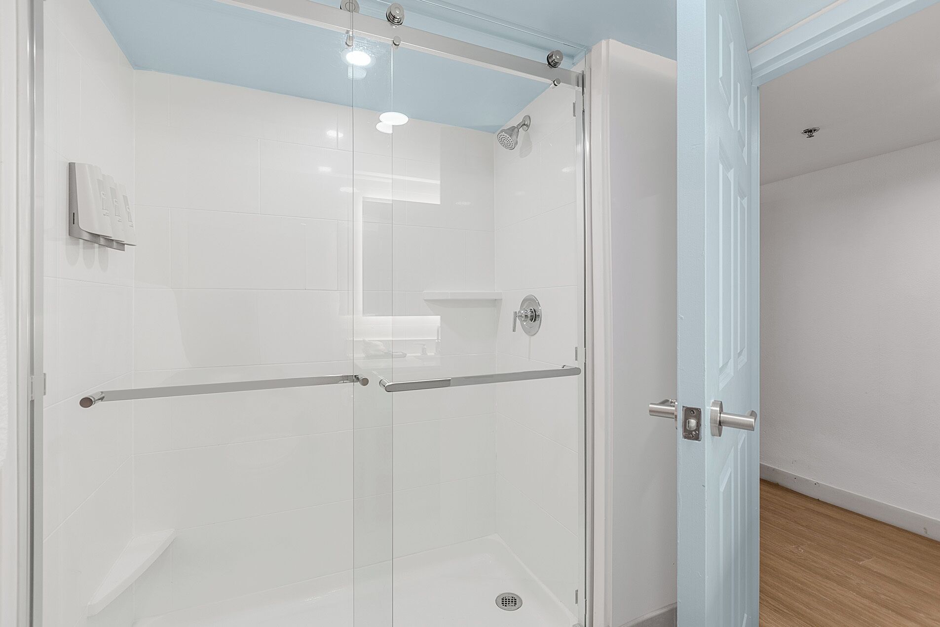 Golden Sands Beach Resort