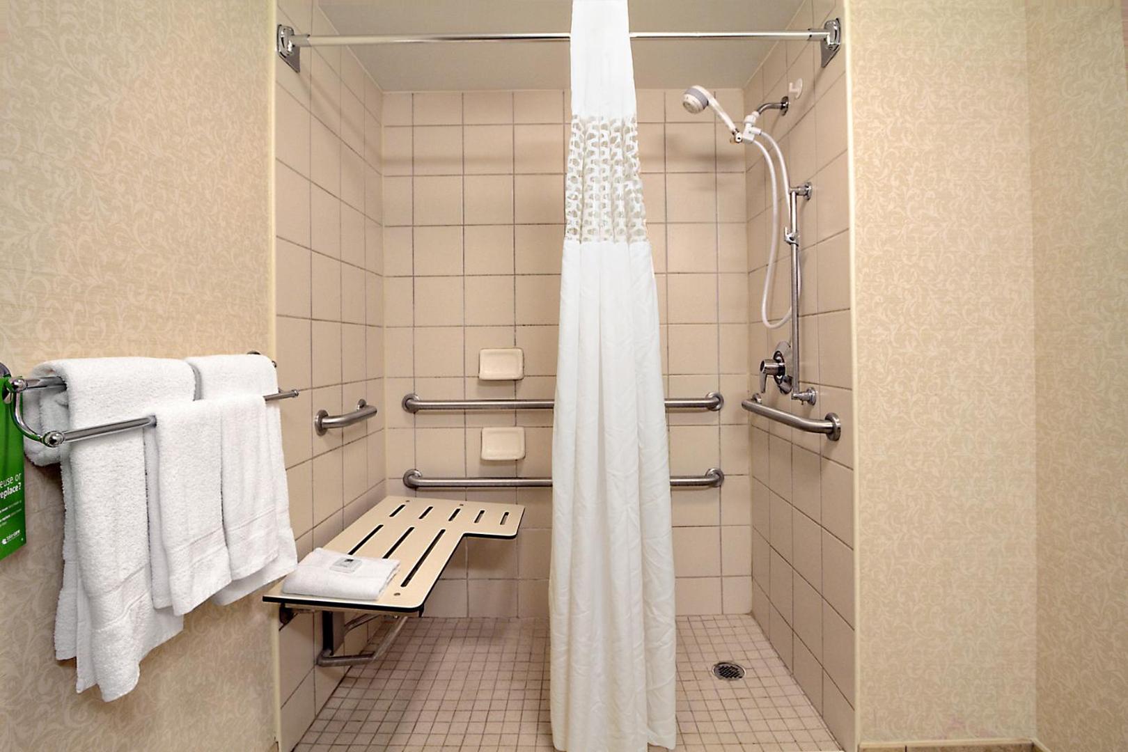 Hampton Inn Charlotte-University Place Hampton Inn Charlotte-University Place