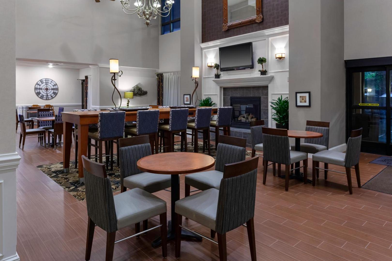 Hampton Inn & Suites Concord Charlotte Hampton Inn & Suites Concord Charlotte