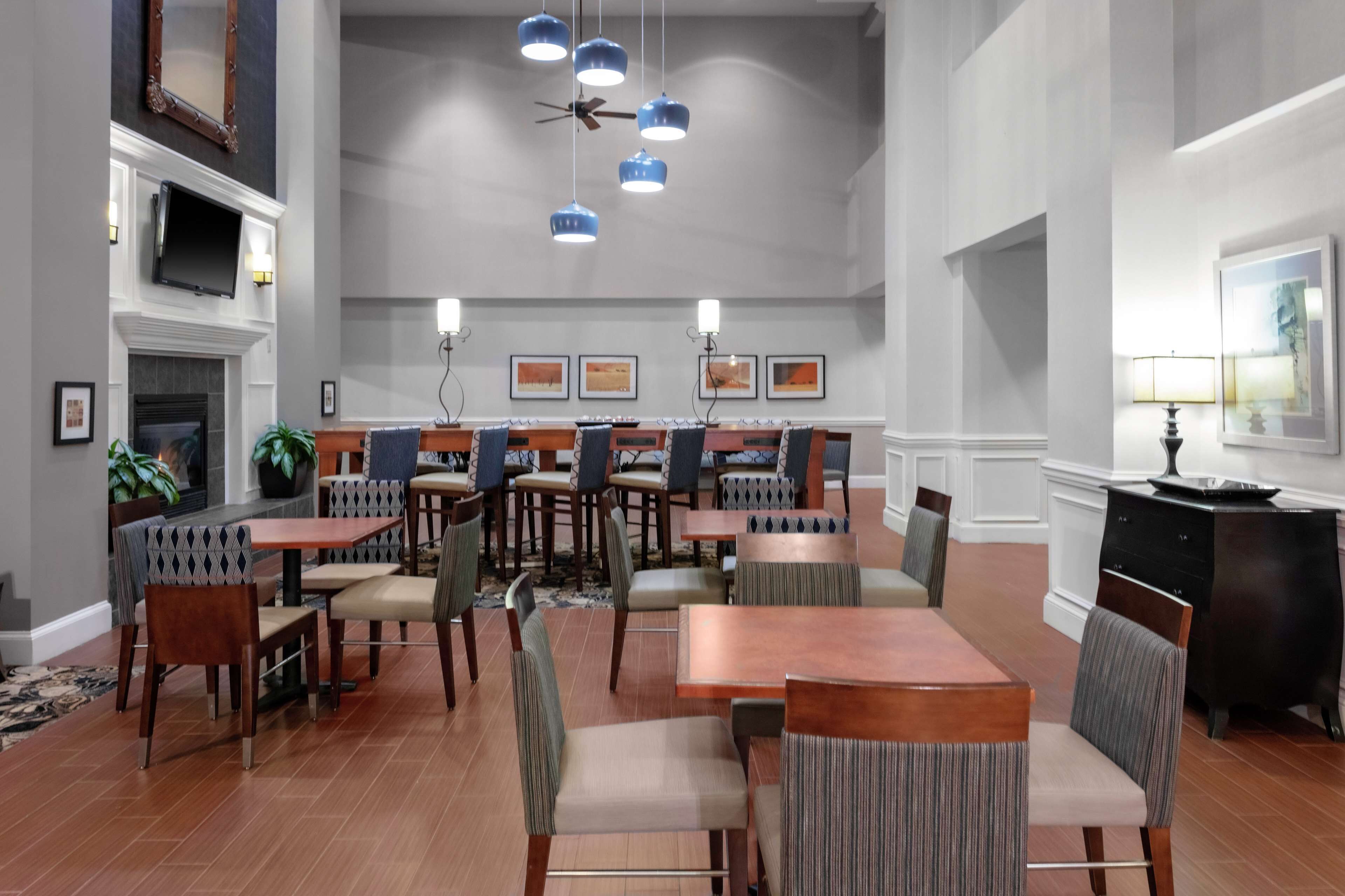 Hampton Inn & Suites Concord Charlotte Hampton Inn & Suites Concord Charlotte