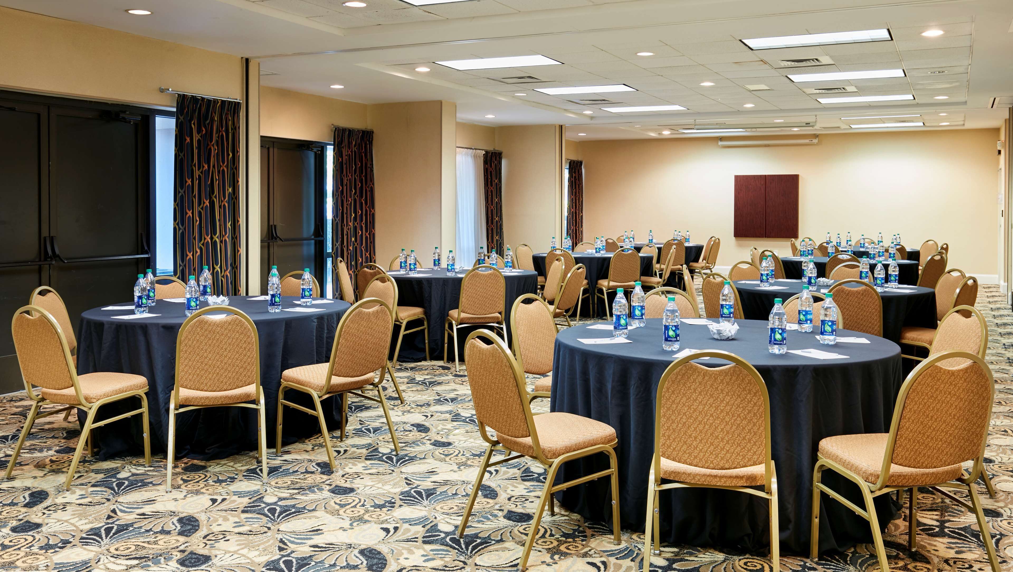 Hampton Inn & Suites Concord Charlotte Hampton Inn & Suites Concord Charlotte