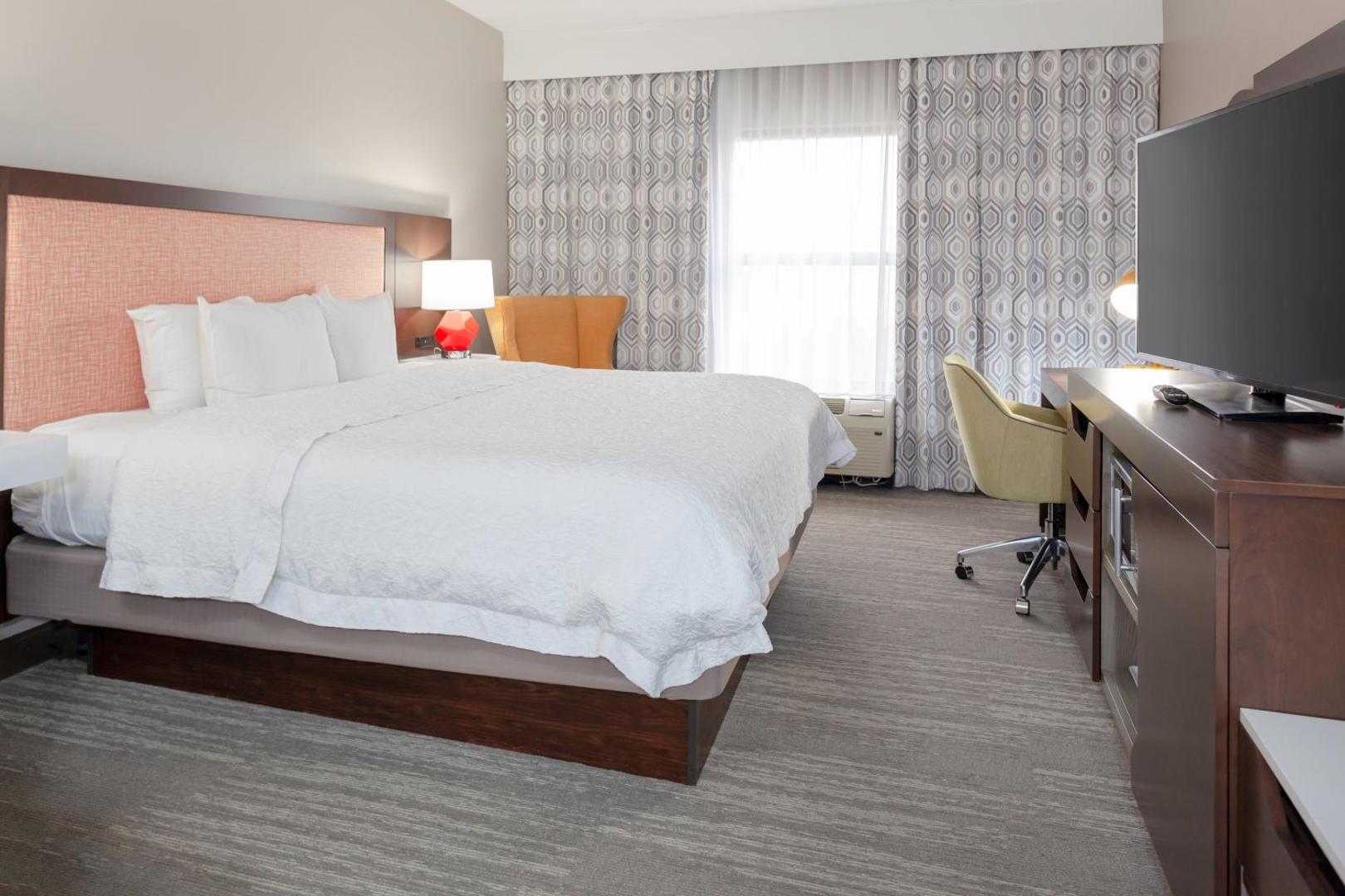 Hampton Inn & Suites Concord Charlotte Hampton Inn & Suites Concord Charlotte