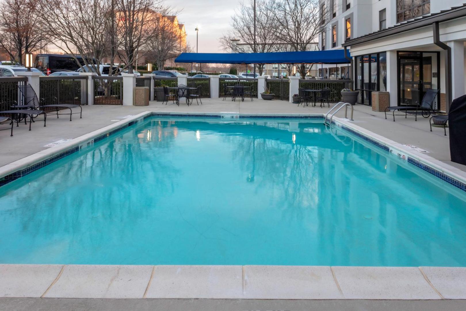 Hampton Inn & Suites Concord Charlotte Hampton Inn & Suites Concord Charlotte