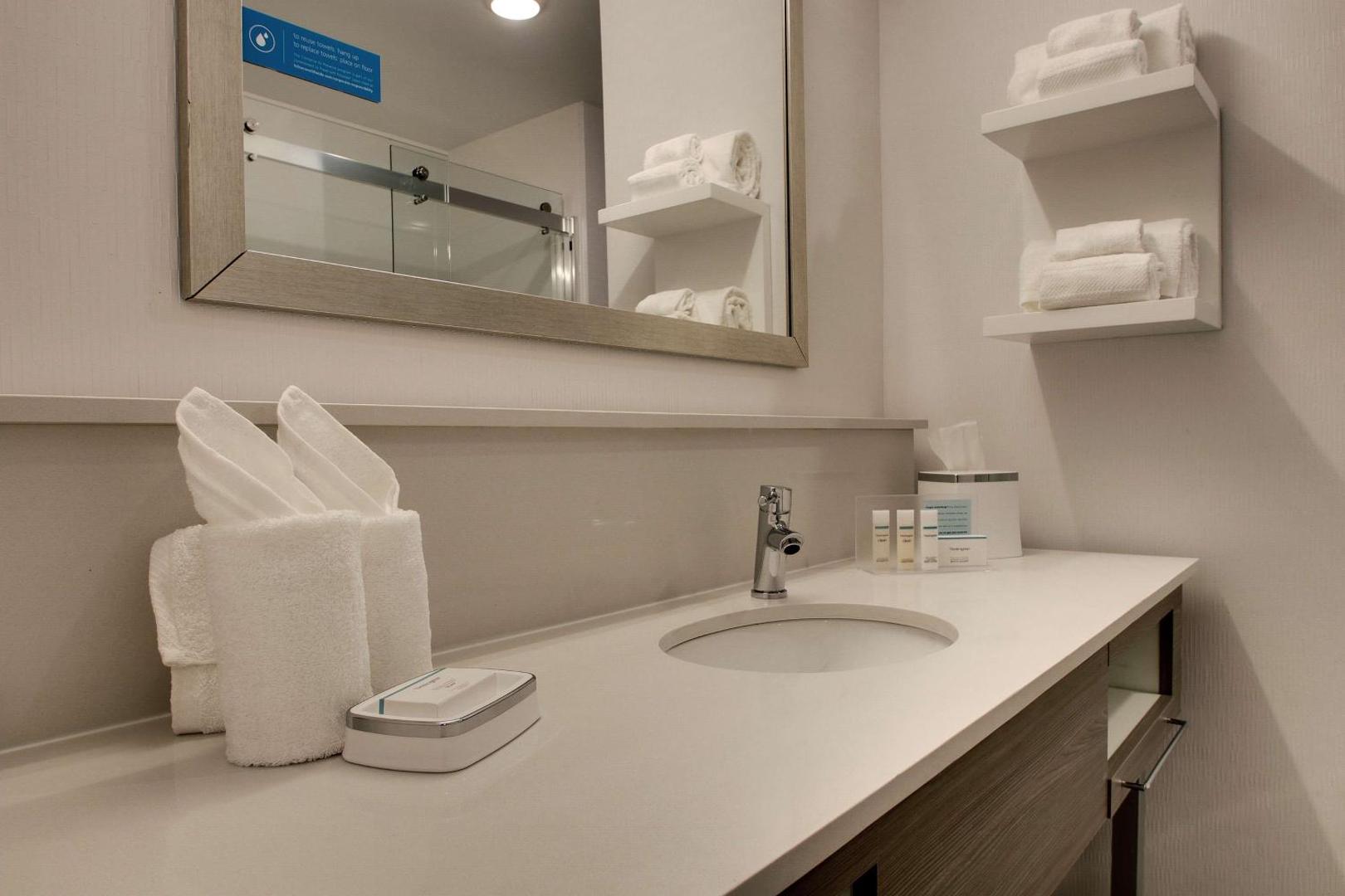 Hampton Inn & Suites Knightdale Raleigh Hampton Inn & Suites Knightdale Raleigh