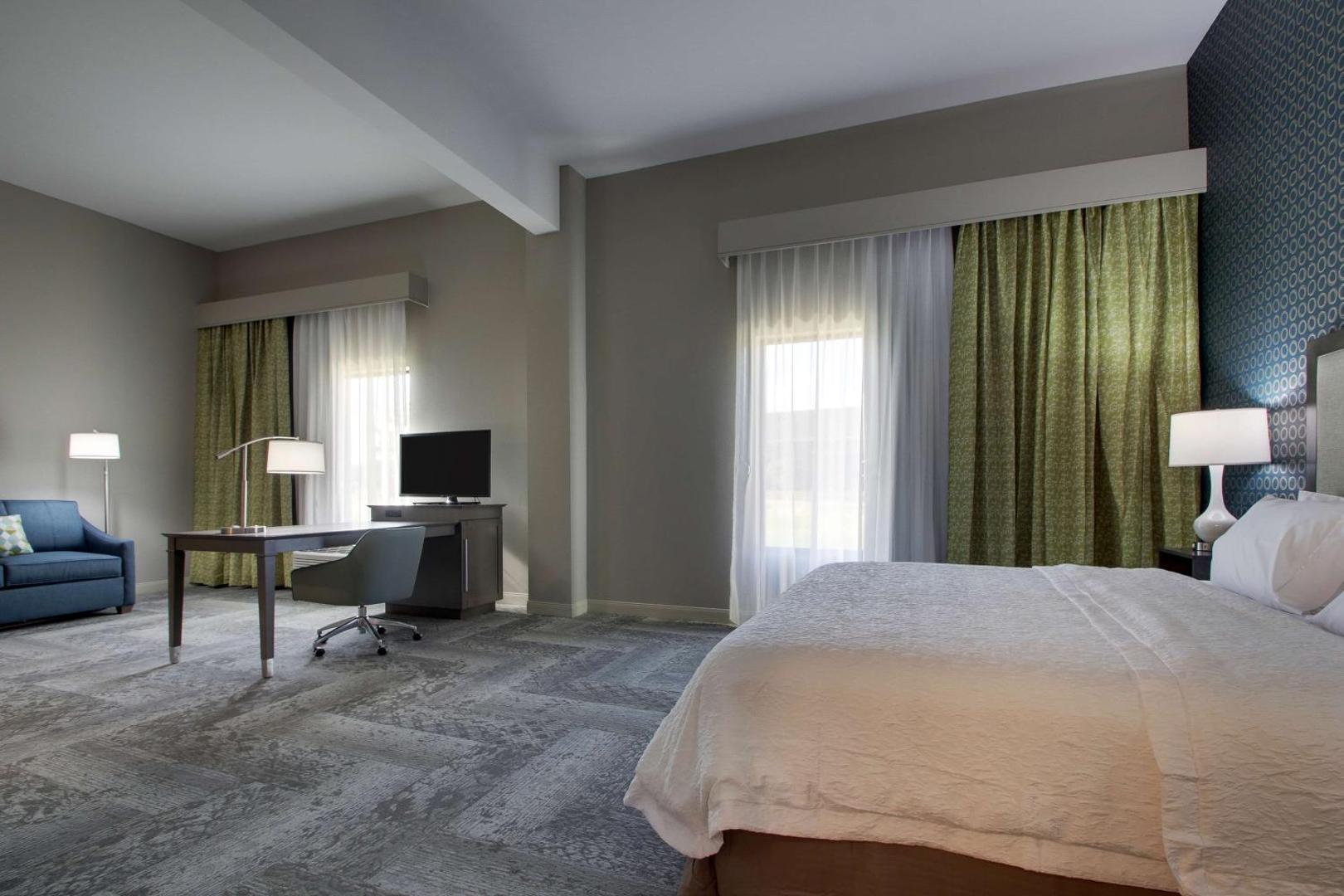 Hampton Inn & Suites Knightdale Raleigh Hampton Inn & Suites Knightdale Raleigh