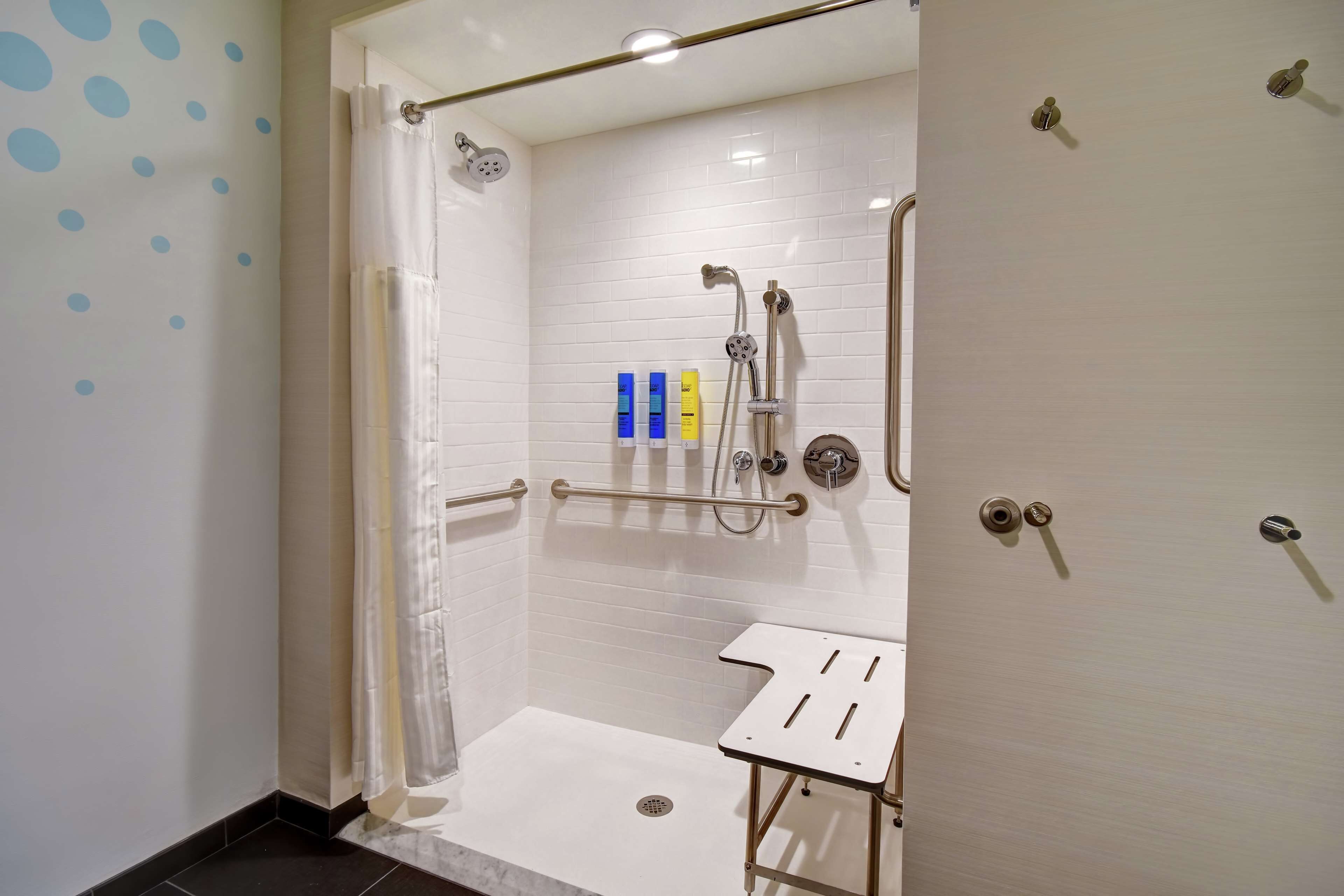 Tru by Hilton Raleigh Durham Airport Tru by Hilton Raleigh Durham Airport