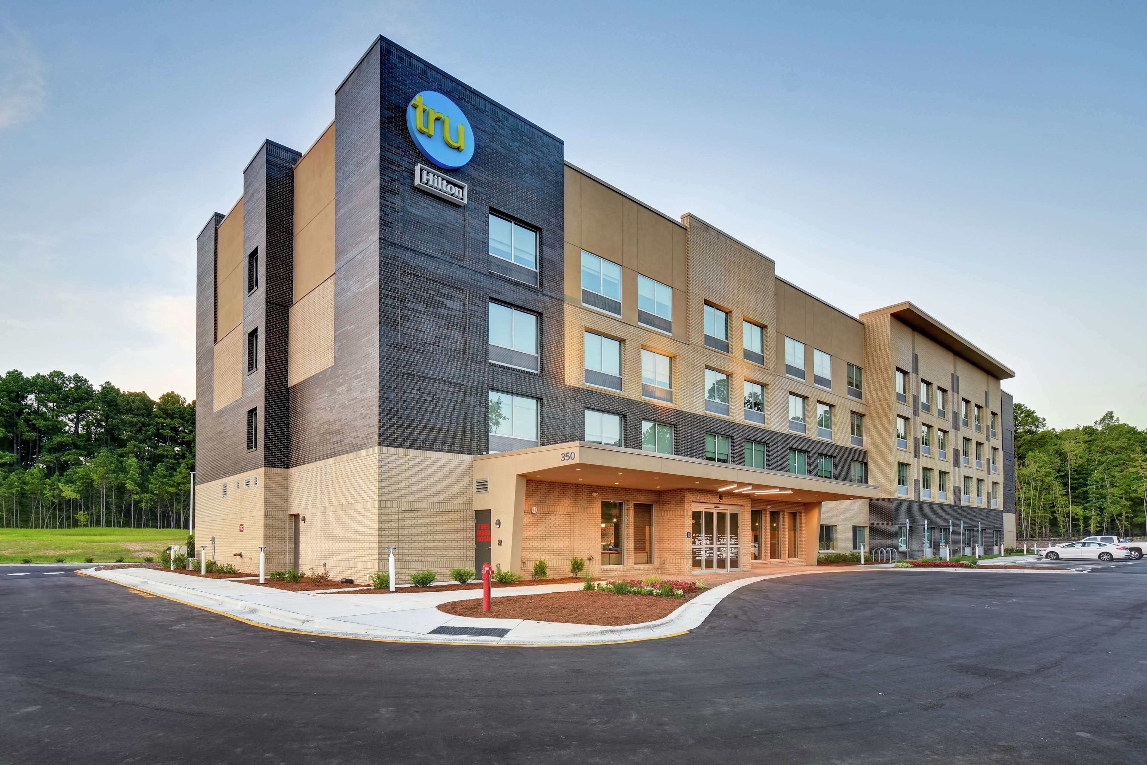 Tru by Hilton Raleigh Durham Airport Tru by Hilton Raleigh Durham Airport