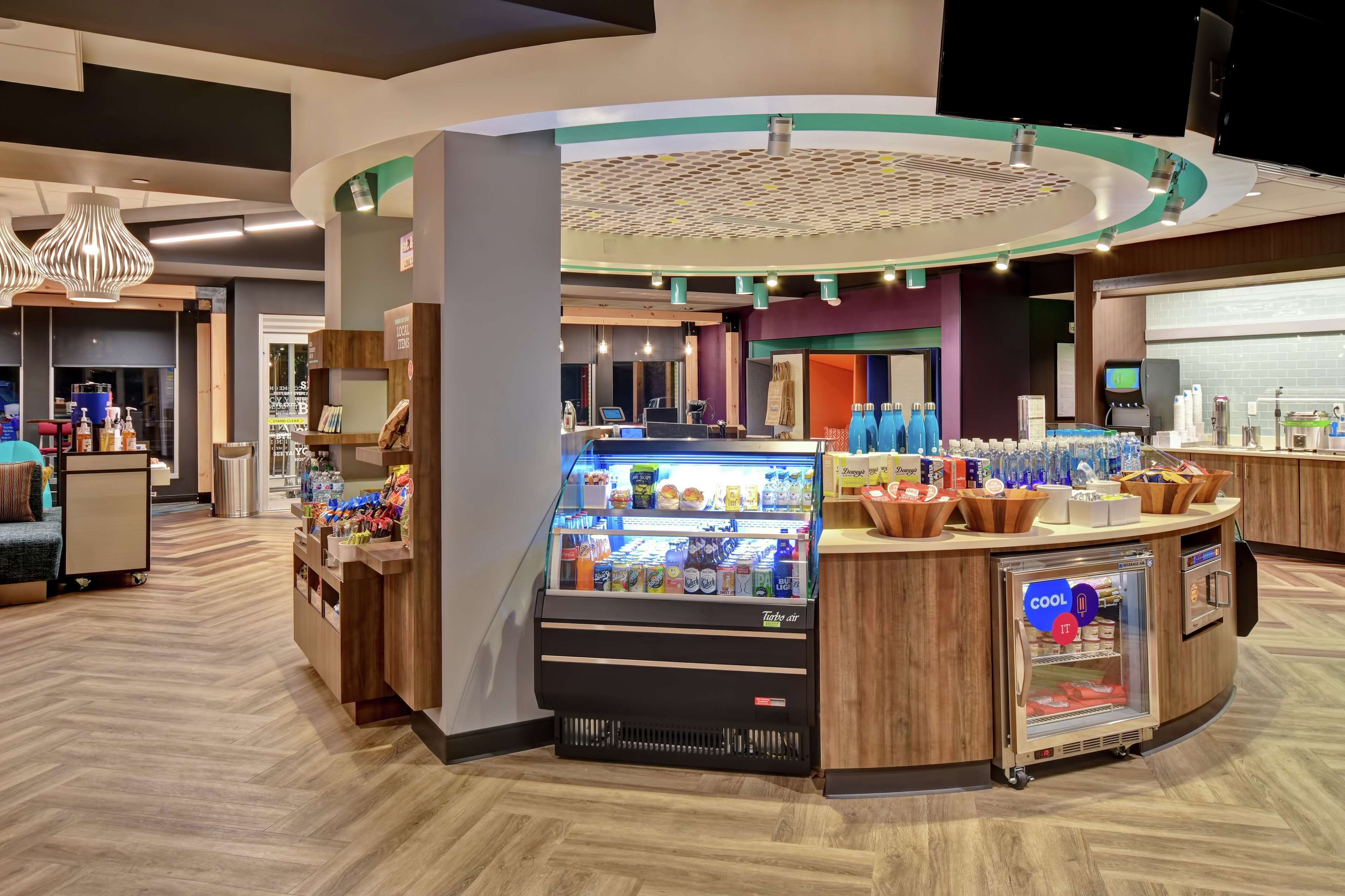 Tru by Hilton Raleigh Durham Airport Tru by Hilton Raleigh Durham Airport