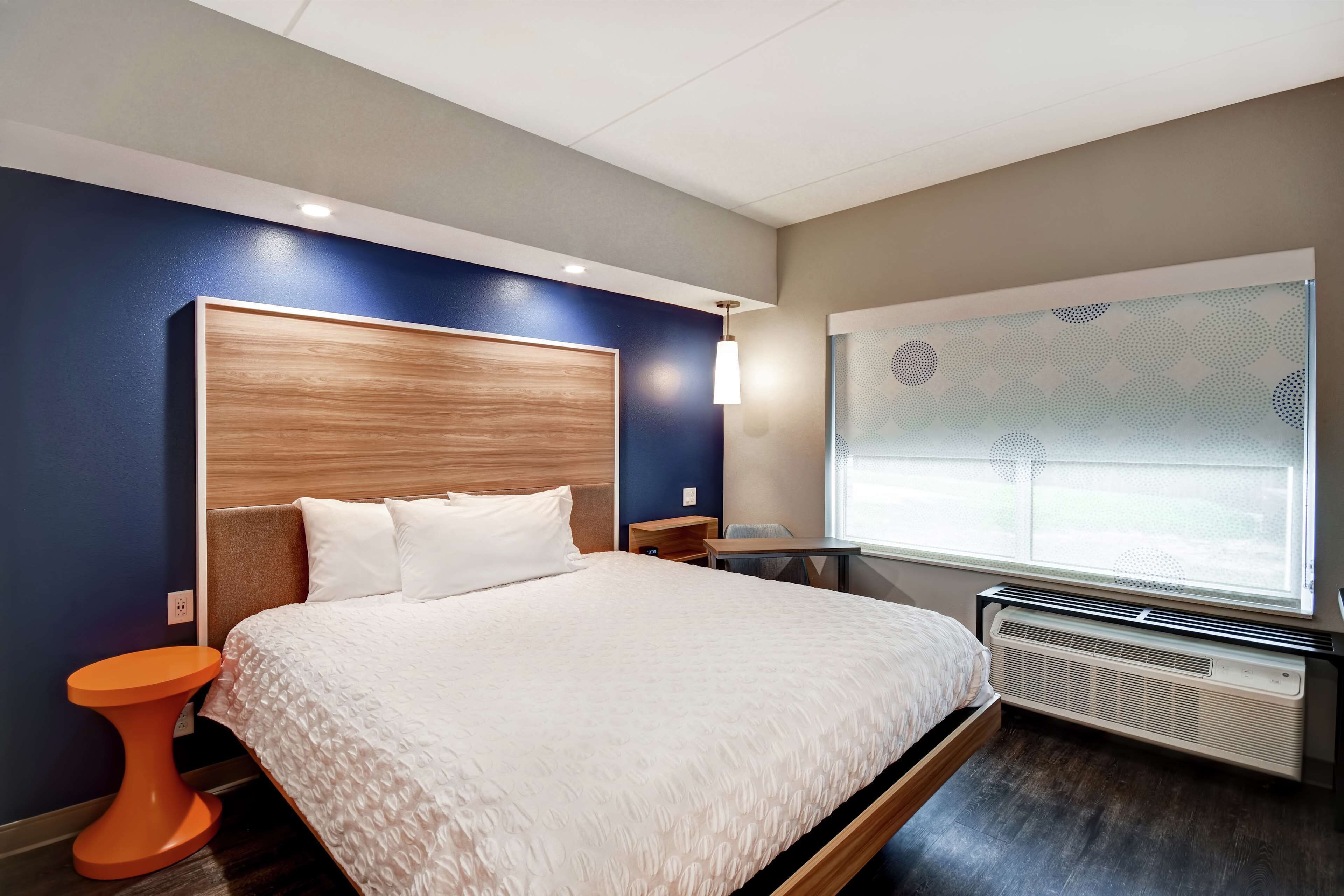 Tru by Hilton Raleigh Durham Airport Tru by Hilton Raleigh Durham Airport