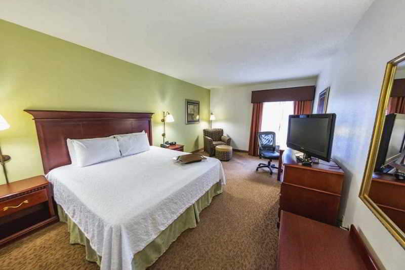 La Quinta Inn & Suites by Wyndham Selma/Smithfield I-95 La Quinta Inn & Suites by Wyndham Selma/Smithfield I-95
