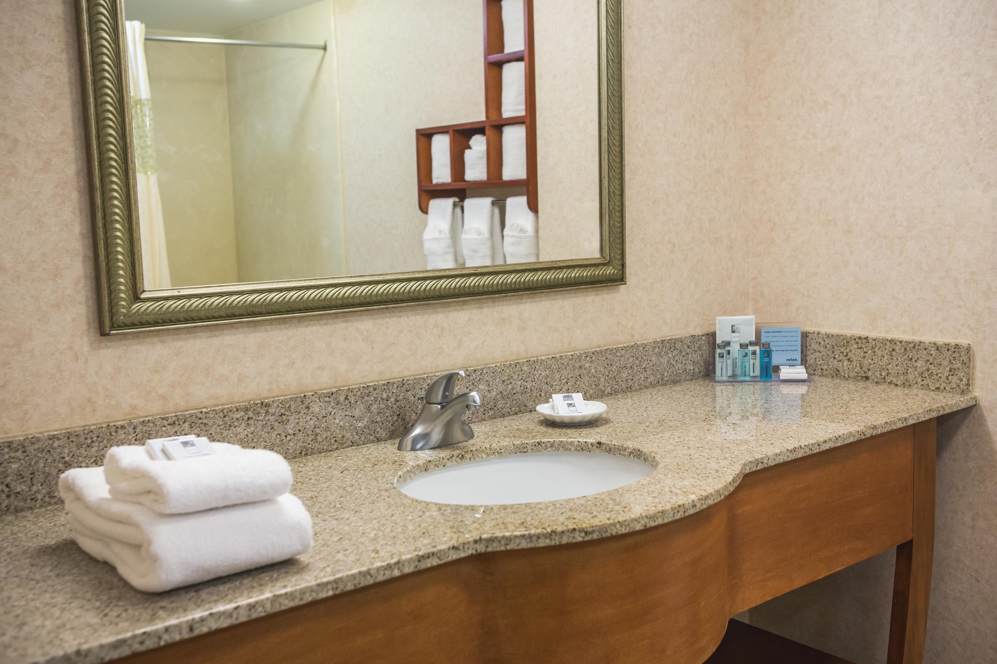 La Quinta Inn & Suites by Wyndham Selma/Smithfield I-95 La Quinta Inn & Suites by Wyndham Selma/Smithfield I-95