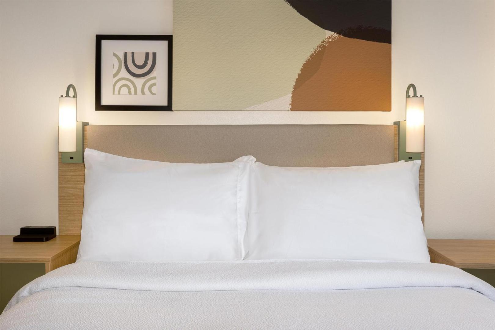 Spark by Hilton Wilmington Carolina Beach Road Spark by Hilton Wilmington Carolina Beach Road