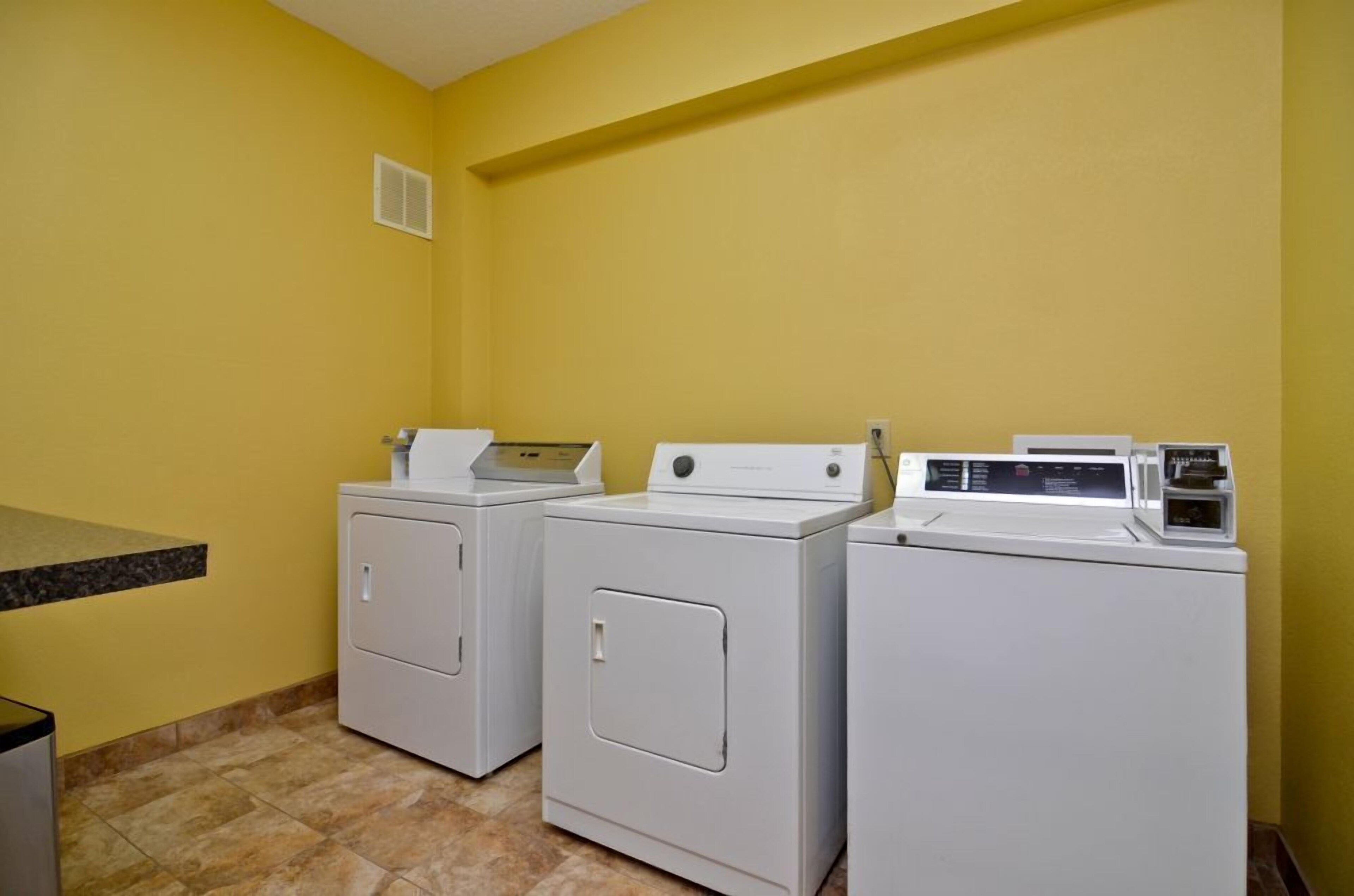 Spark by Hilton Wilmington Carolina Beach Road Spark by Hilton Wilmington Carolina Beach Road