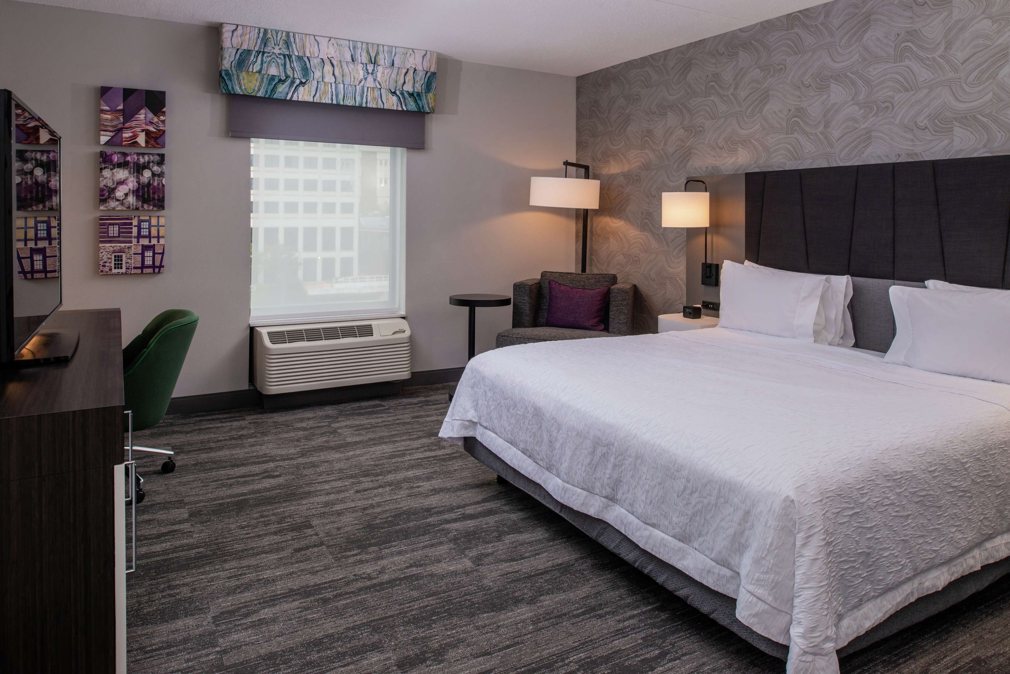 Hampton Inn & Suites Winston Salem Downtown Hampton Inn & Suites Winston Salem Downtown