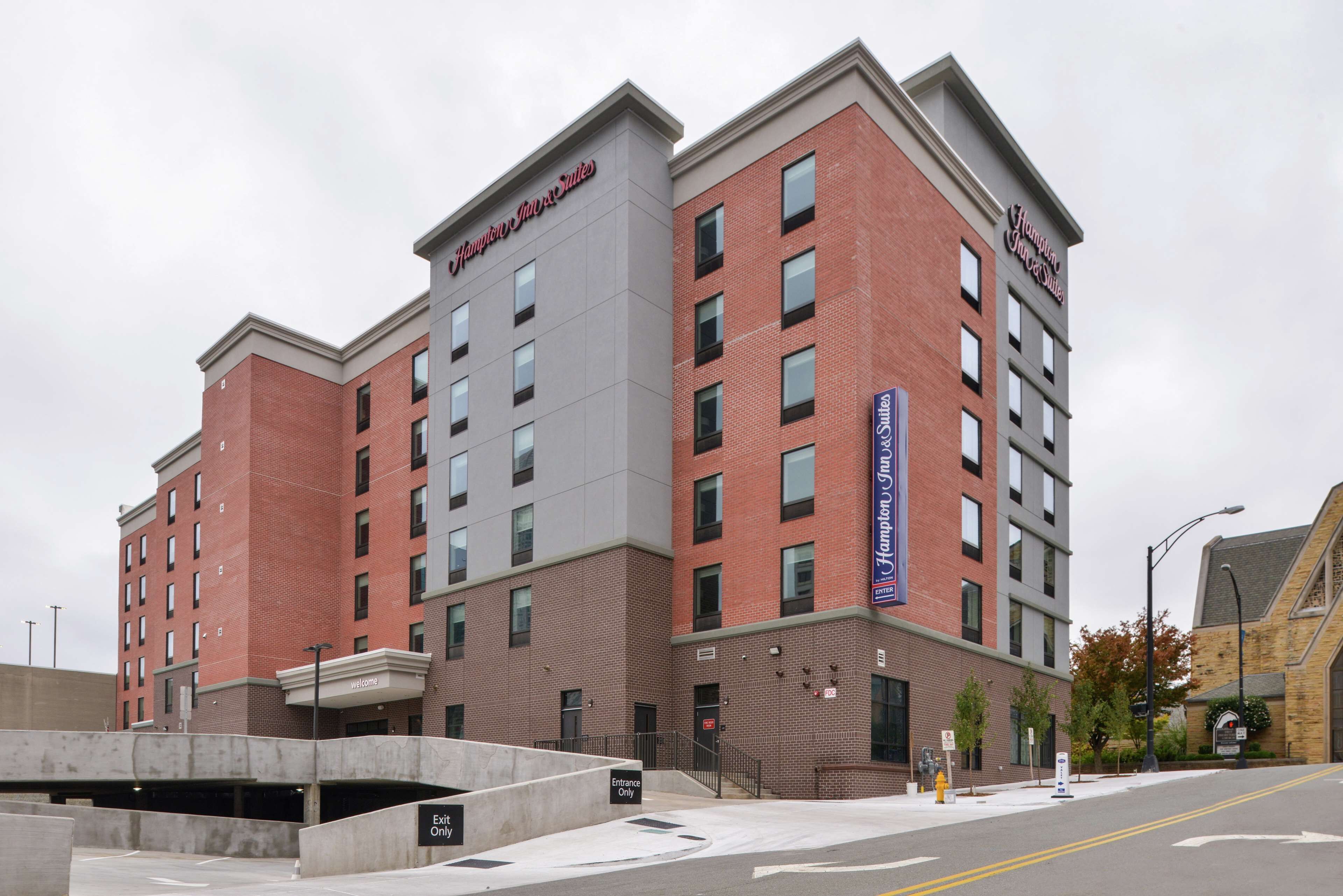 Hampton Inn & Suites Winston Salem Downtown Hampton Inn & Suites Winston Salem Downtown