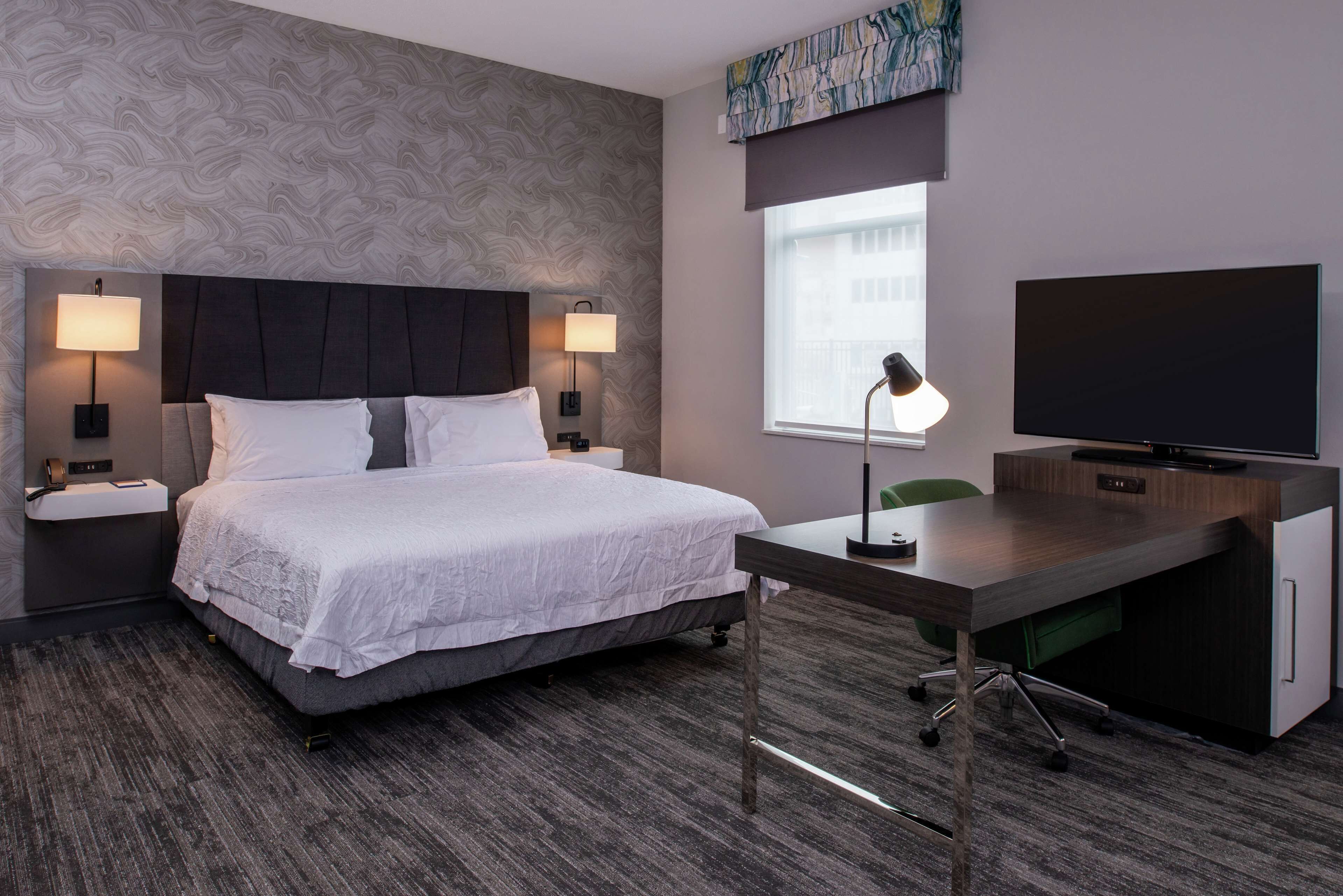 Hampton Inn & Suites Winston Salem Downtown Hampton Inn & Suites Winston Salem Downtown