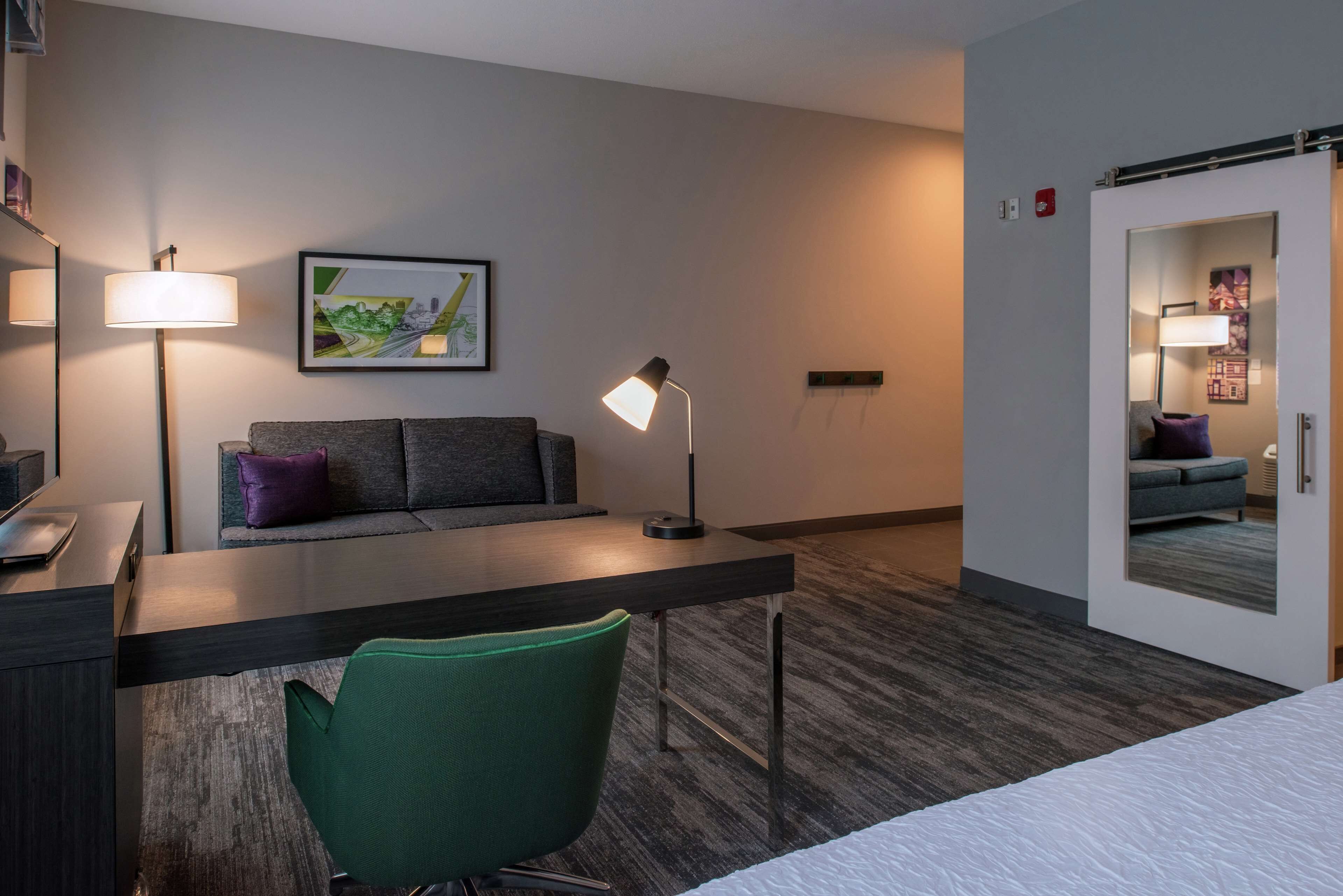 Hampton Inn & Suites Winston Salem Downtown Hampton Inn & Suites Winston Salem Downtown
