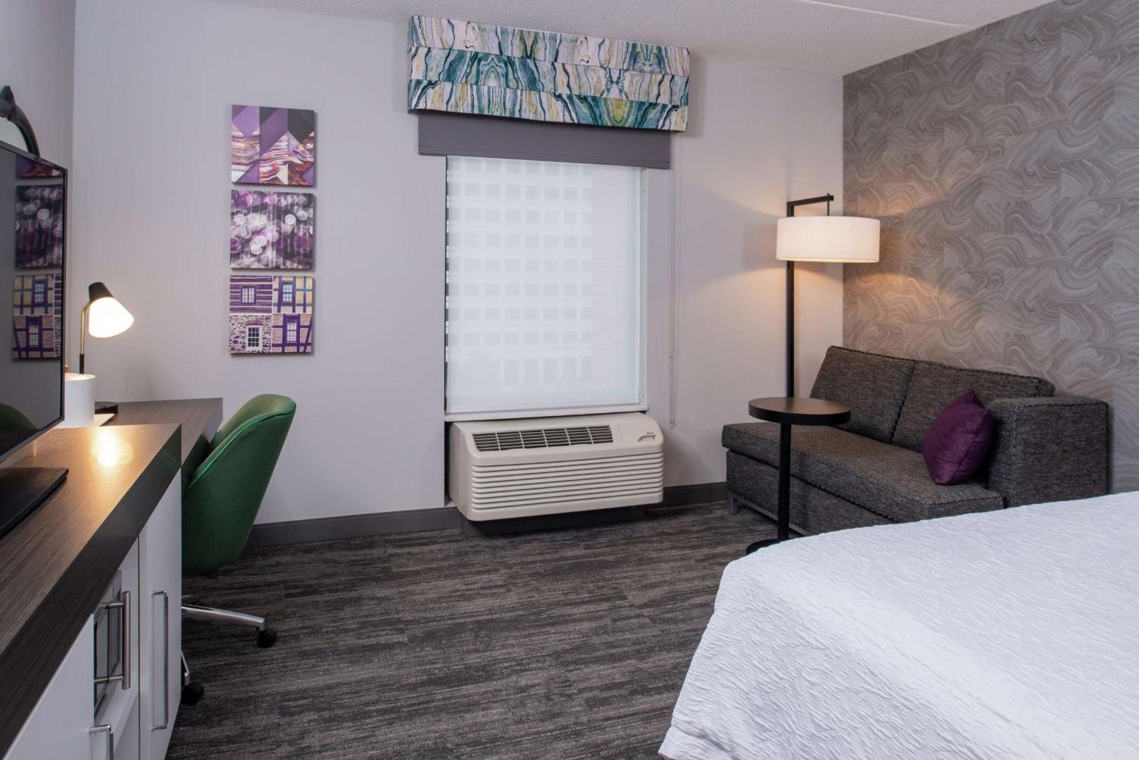 Hampton Inn & Suites Winston Salem Downtown Hampton Inn & Suites Winston Salem Downtown