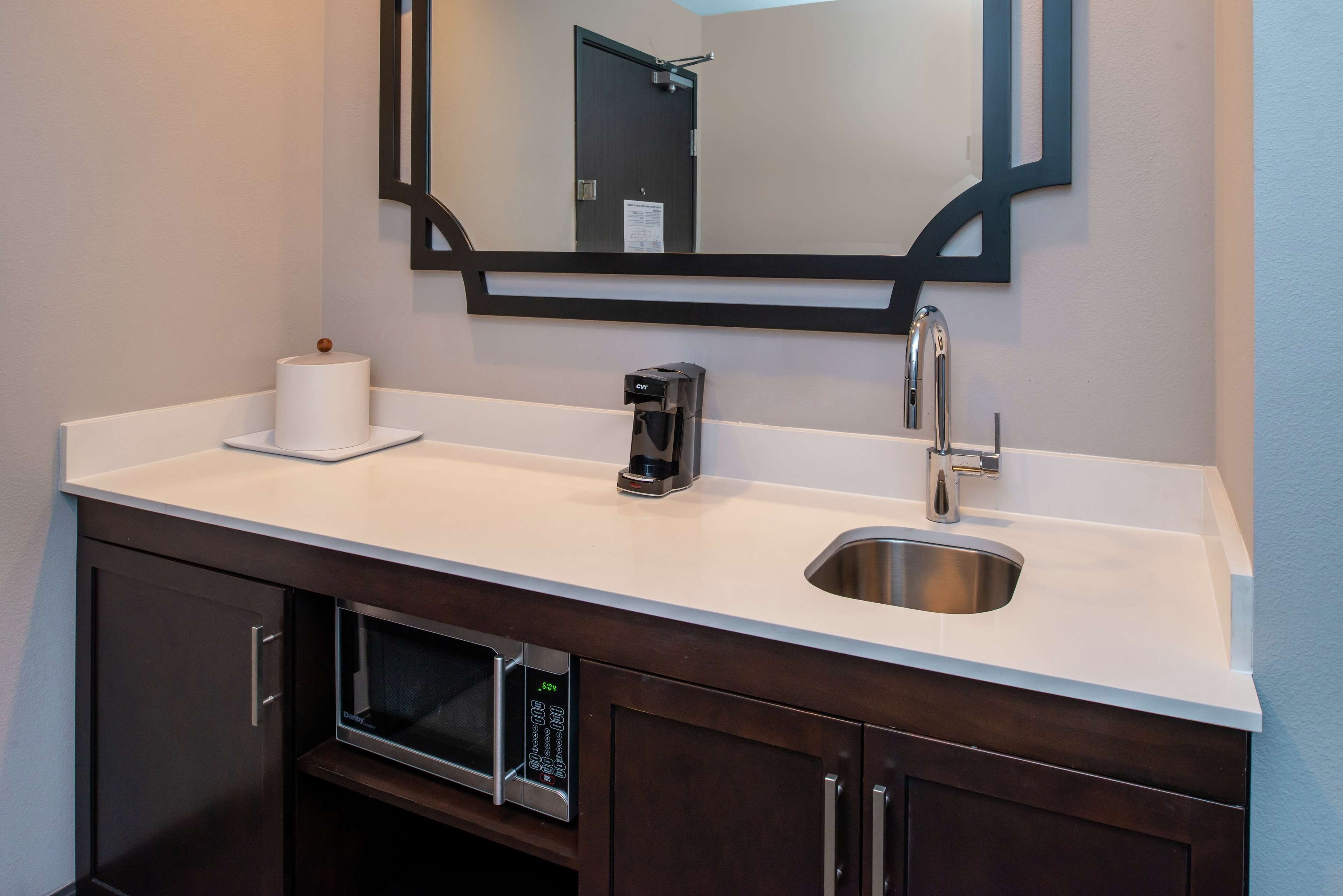 Hampton Inn & Suites Winston Salem Downtown Hampton Inn & Suites Winston Salem Downtown