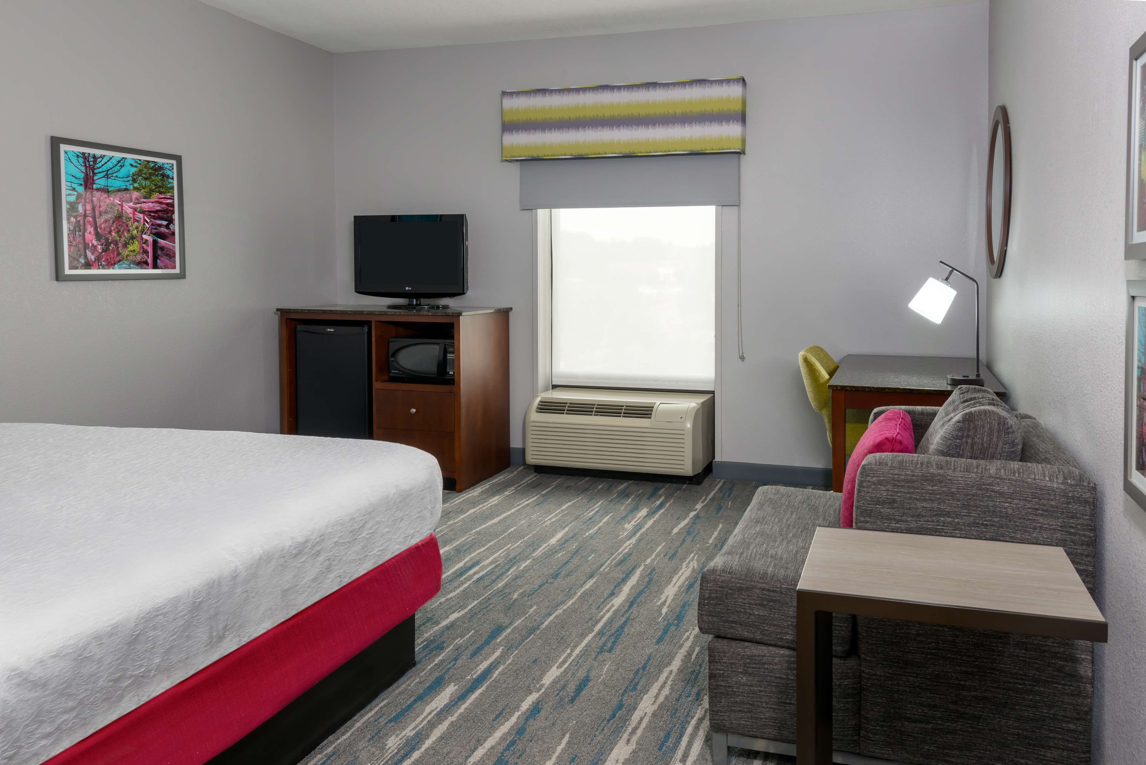 Hampton Inn and Suites-Winston-Salem/University Area NC Hampton Inn and Suites-Winston-Salem/University Area NC