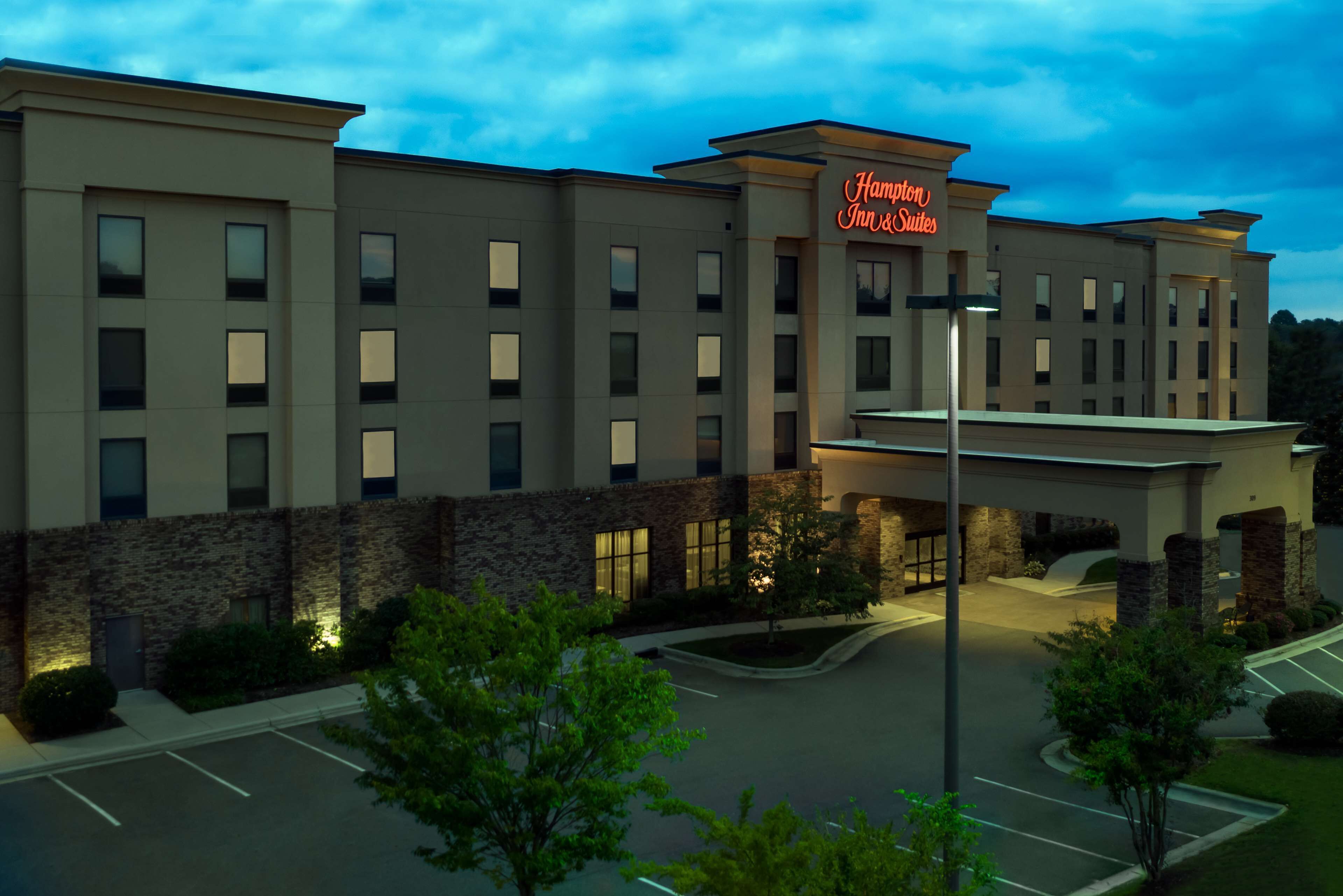Hampton Inn and Suites-Winston-Salem/University Area NC Hampton Inn and Suites-Winston-Salem/University Area NC