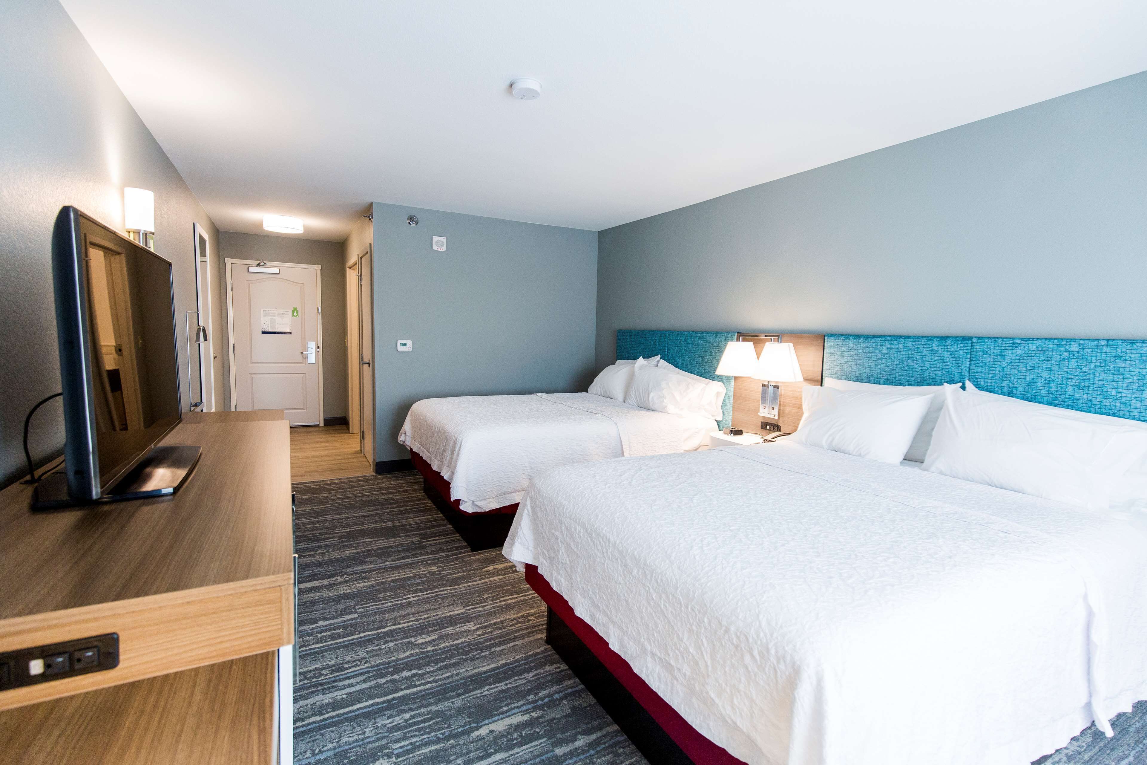 Hampton Inn Bismarck Hampton Inn Bismarck