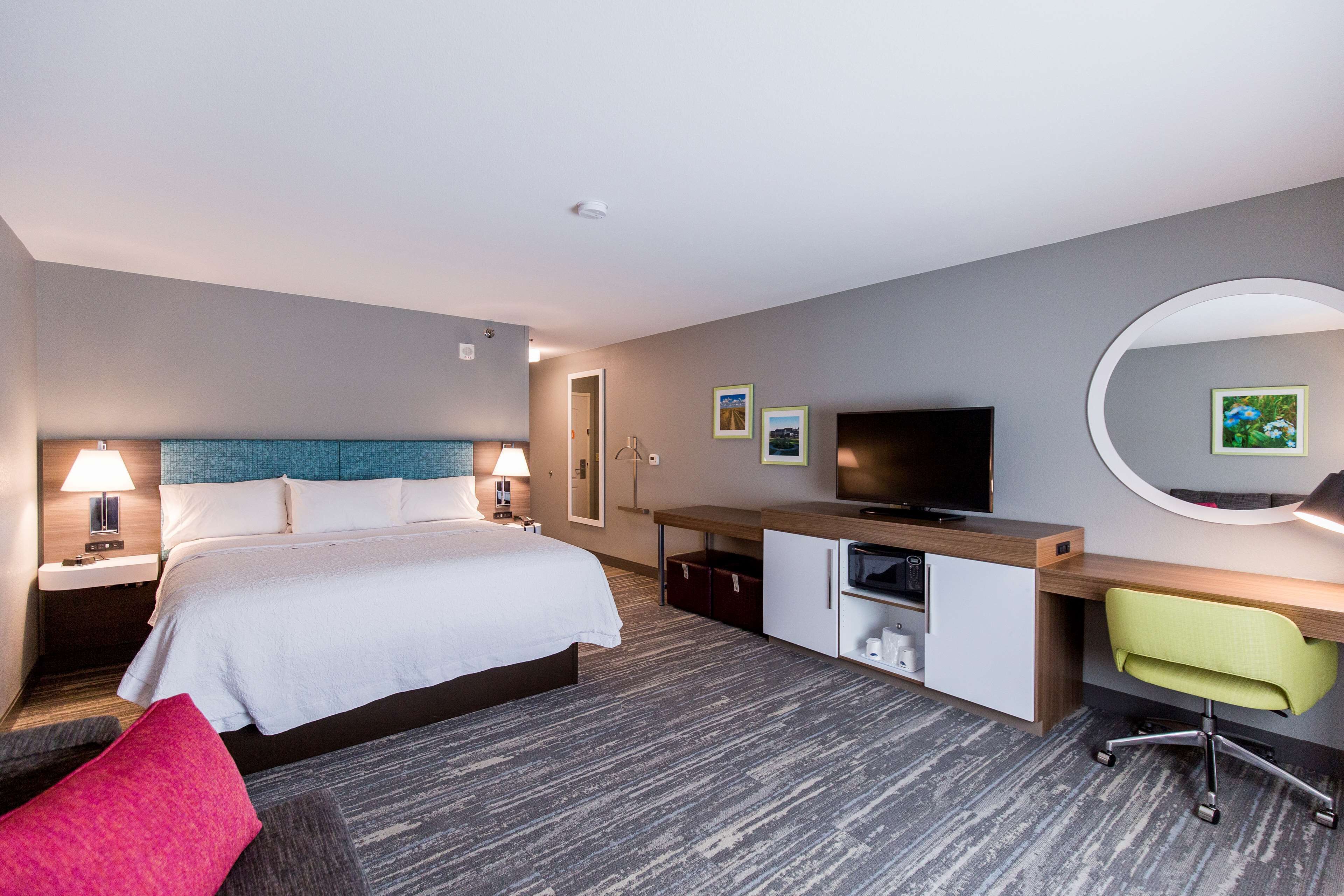 Hampton Inn Bismarck Hampton Inn Bismarck